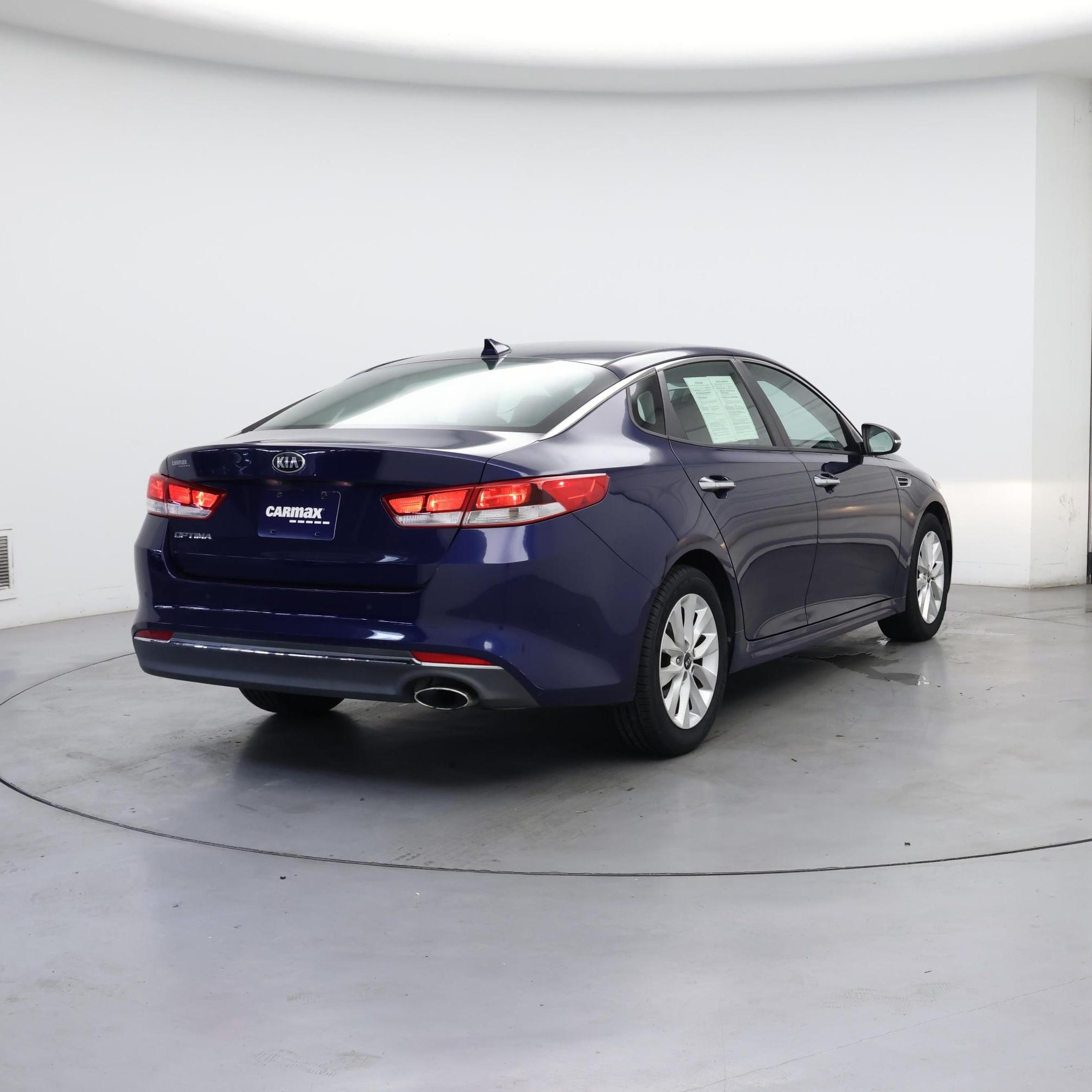 Thumbnail: 2018 Kia Optima - 8