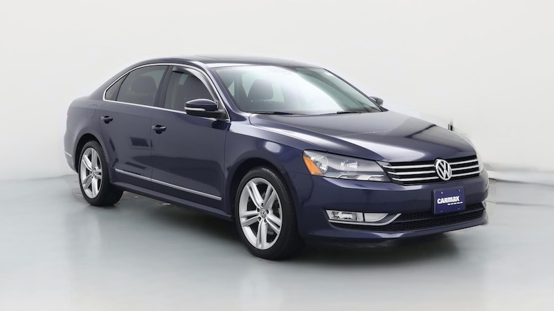2015 Volkswagen Passat SE Hero Image