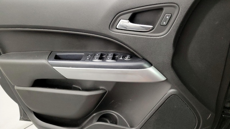 2020 Chevrolet Colorado ZR2 12