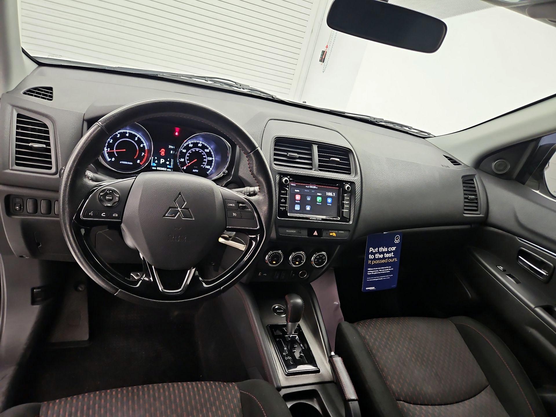 Thumbnail: 2018 Mitsubishi Outlander Sport - 9