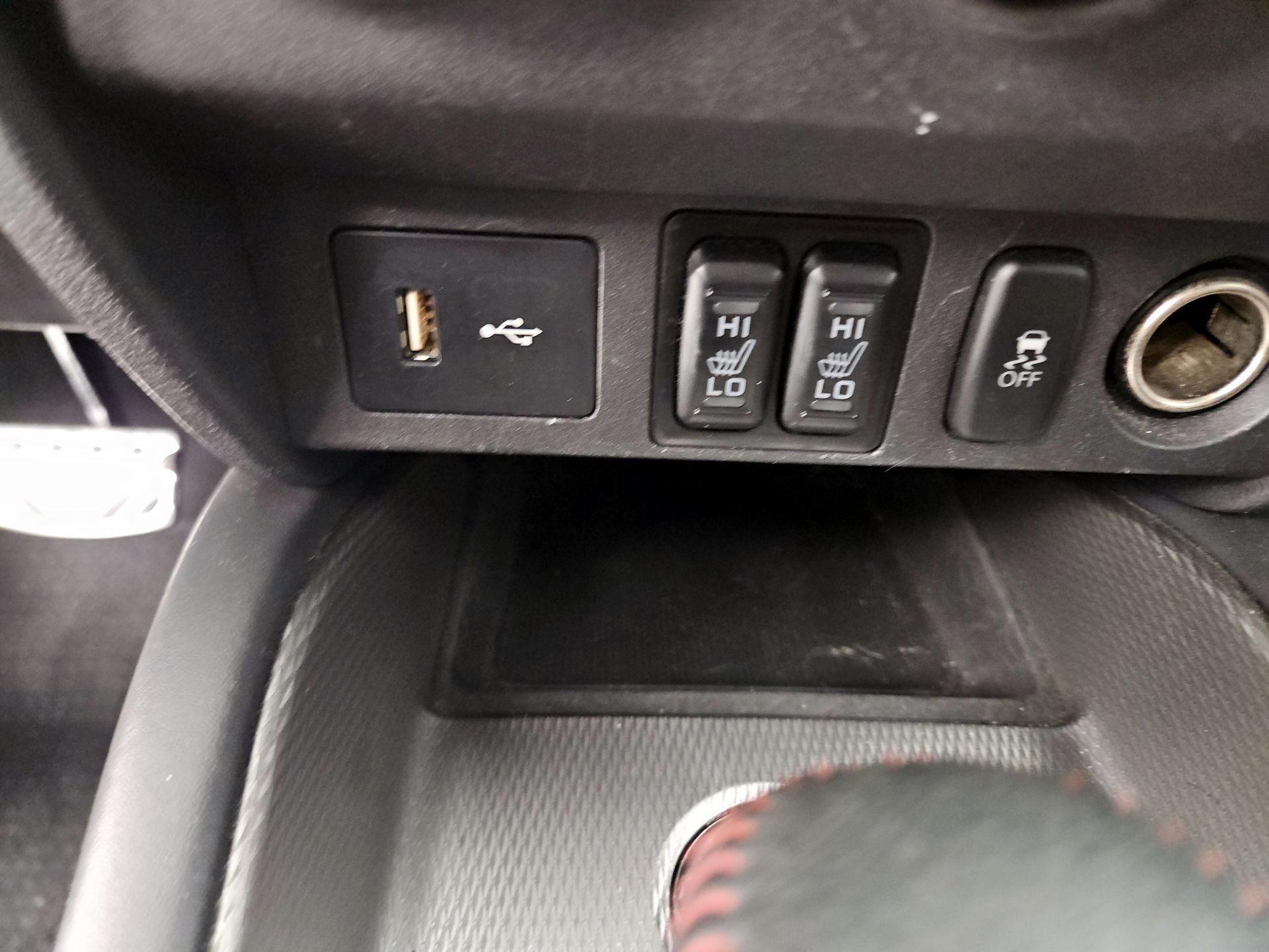 Thumbnail: 2018 Mitsubishi Outlander Sport - 18