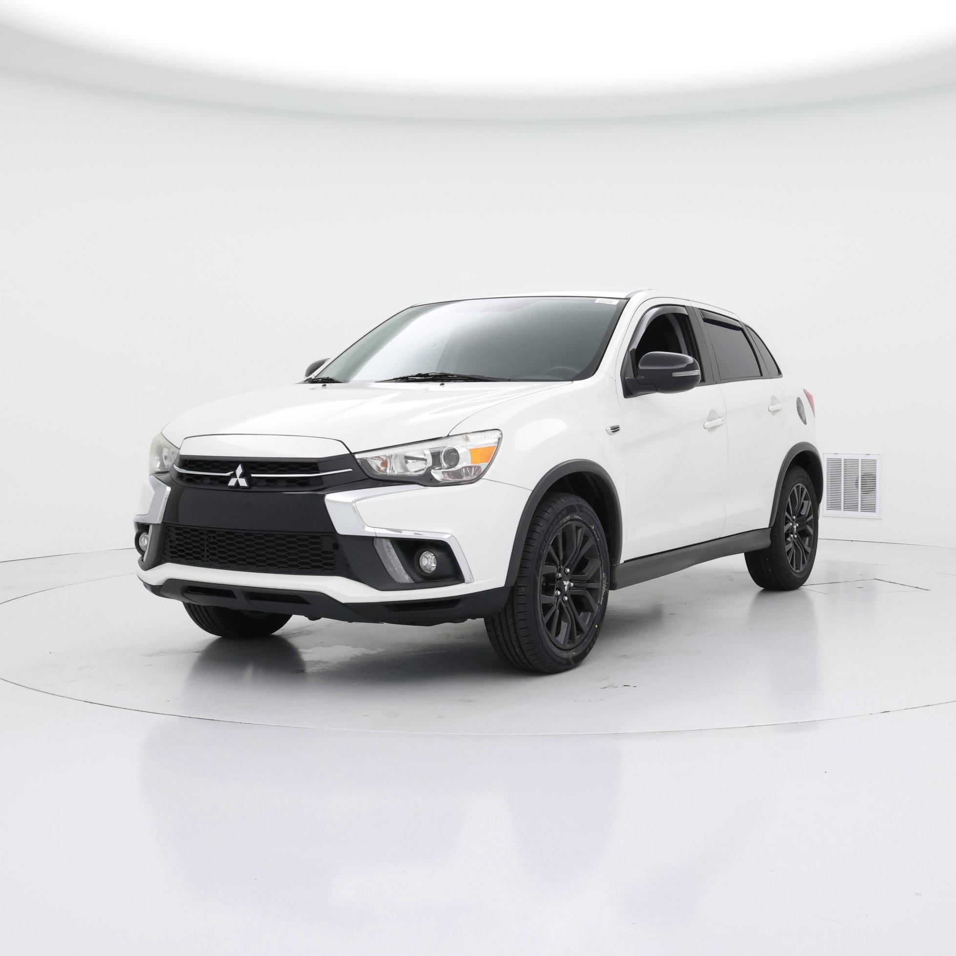 Thumbnail: 2018 Mitsubishi Outlander Sport - 4