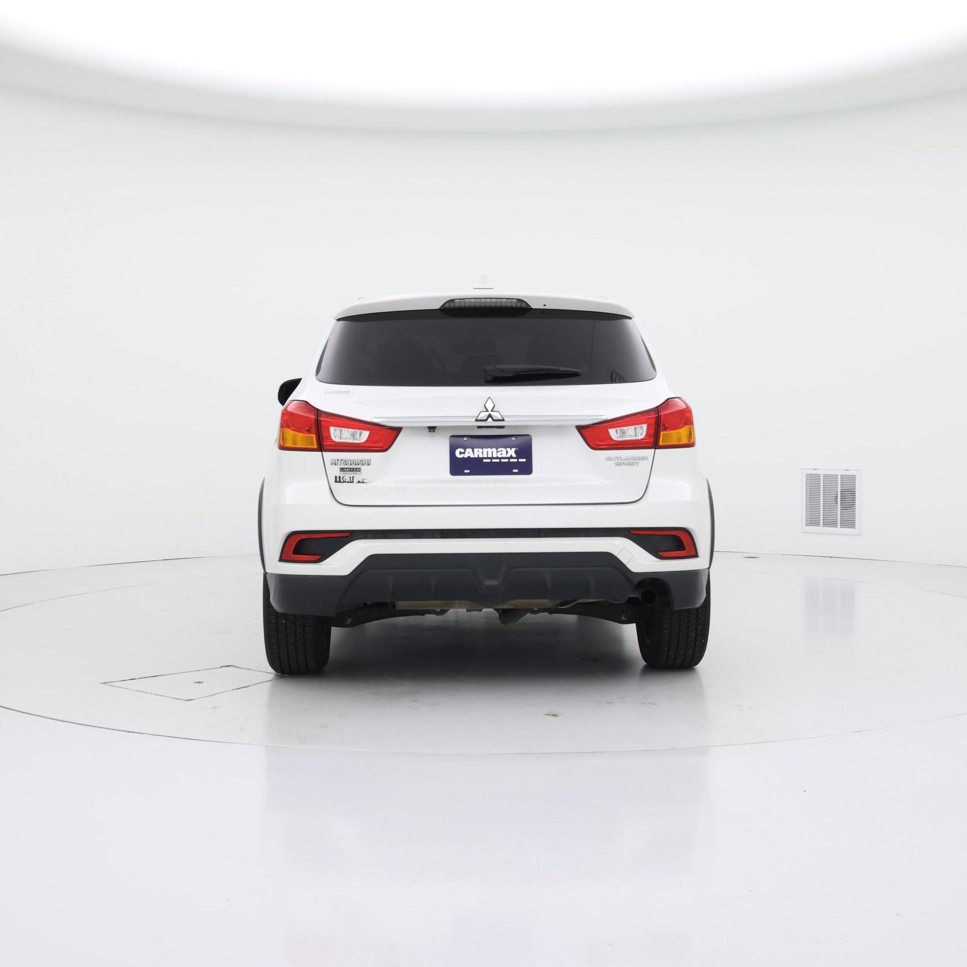 Thumbnail: 2018 Mitsubishi Outlander Sport - 6