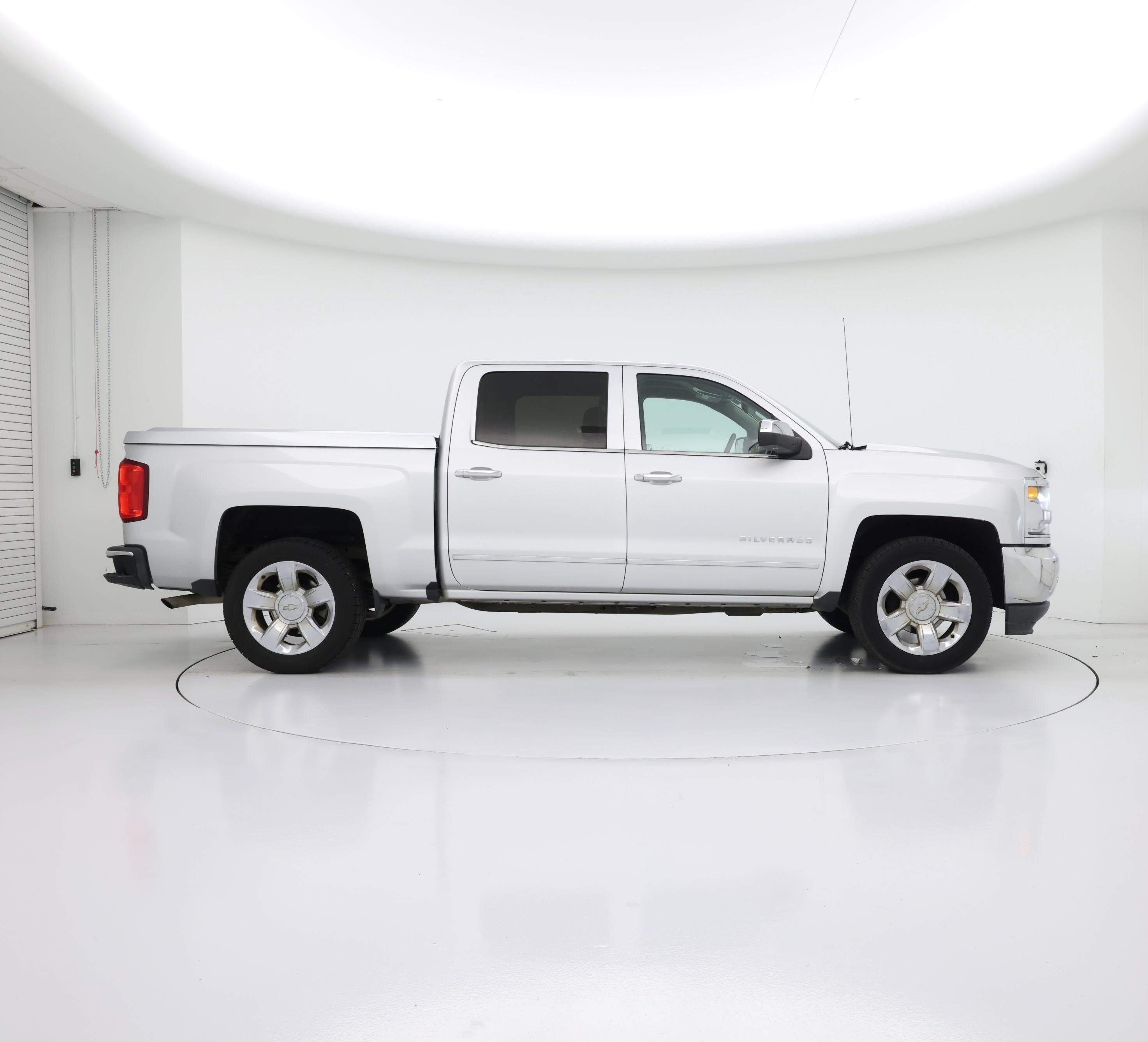 Thumbnail: 2016 Chevrolet Silverado 1500 - 7
