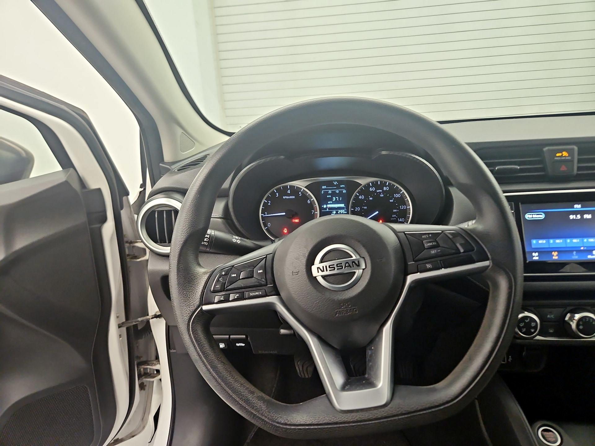 Thumbnail: 2021 Nissan Versa - 10