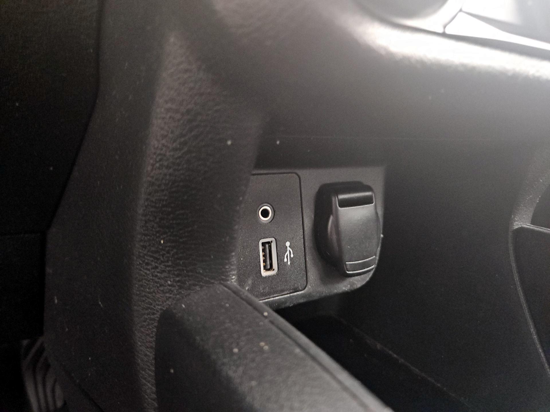 Thumbnail: 2021 Nissan Versa - 18