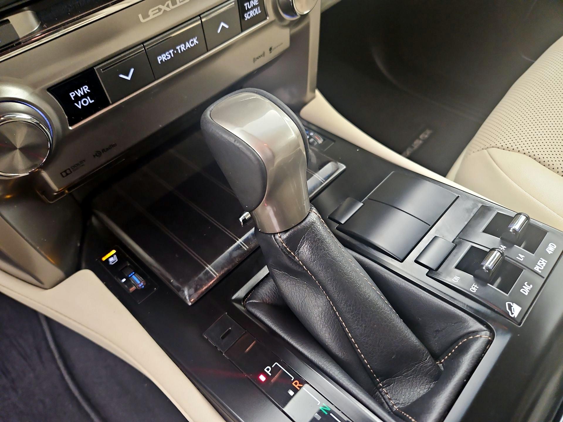 Thumbnail: 2020 Lexus GX - 16