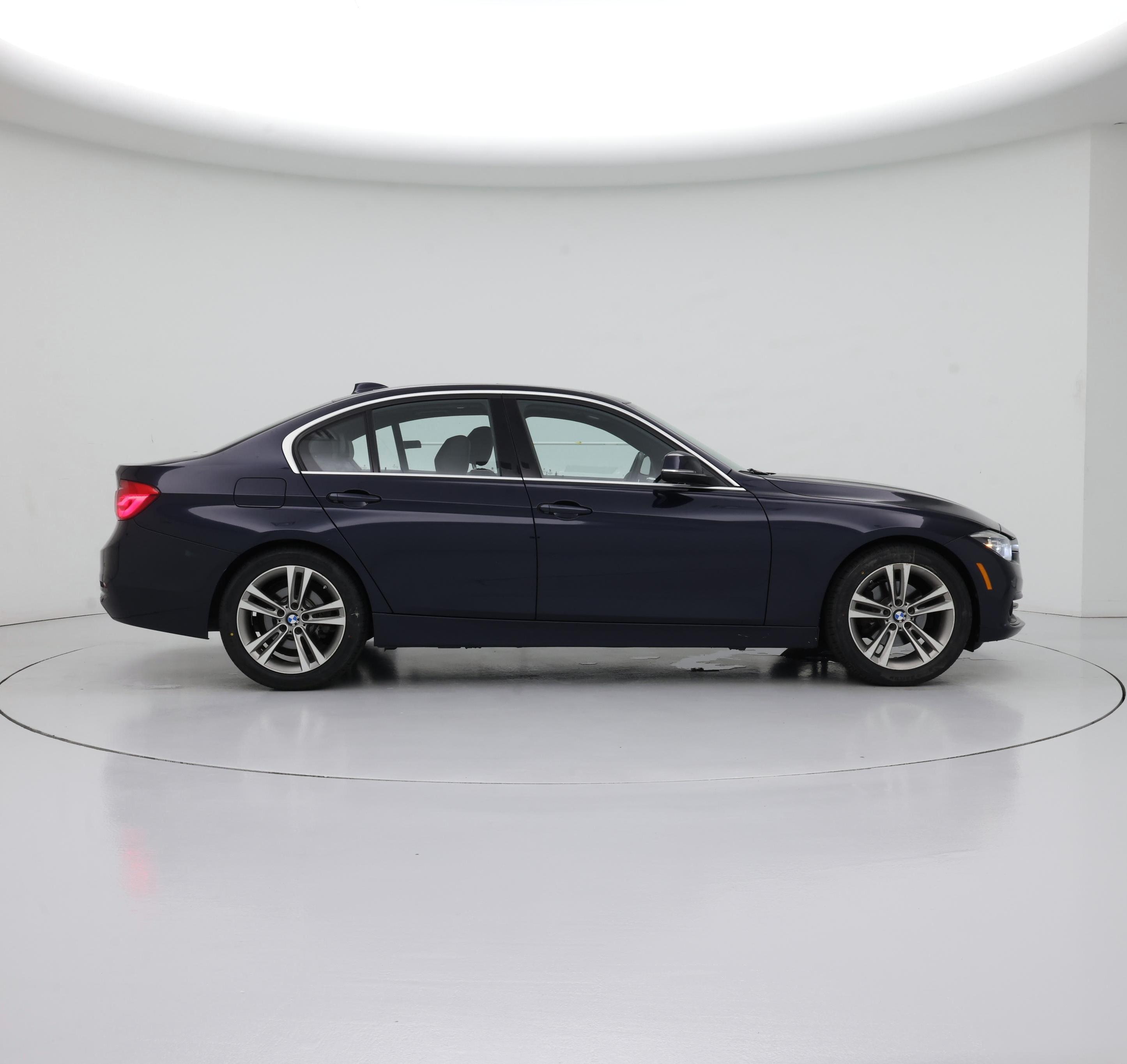 Thumbnail: 2017 BMW 3 Series - 7