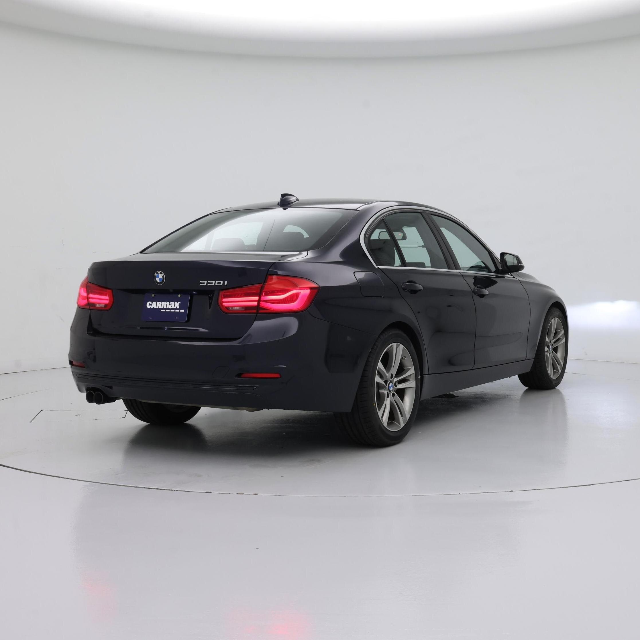 Thumbnail: 2017 BMW 3 Series - 8