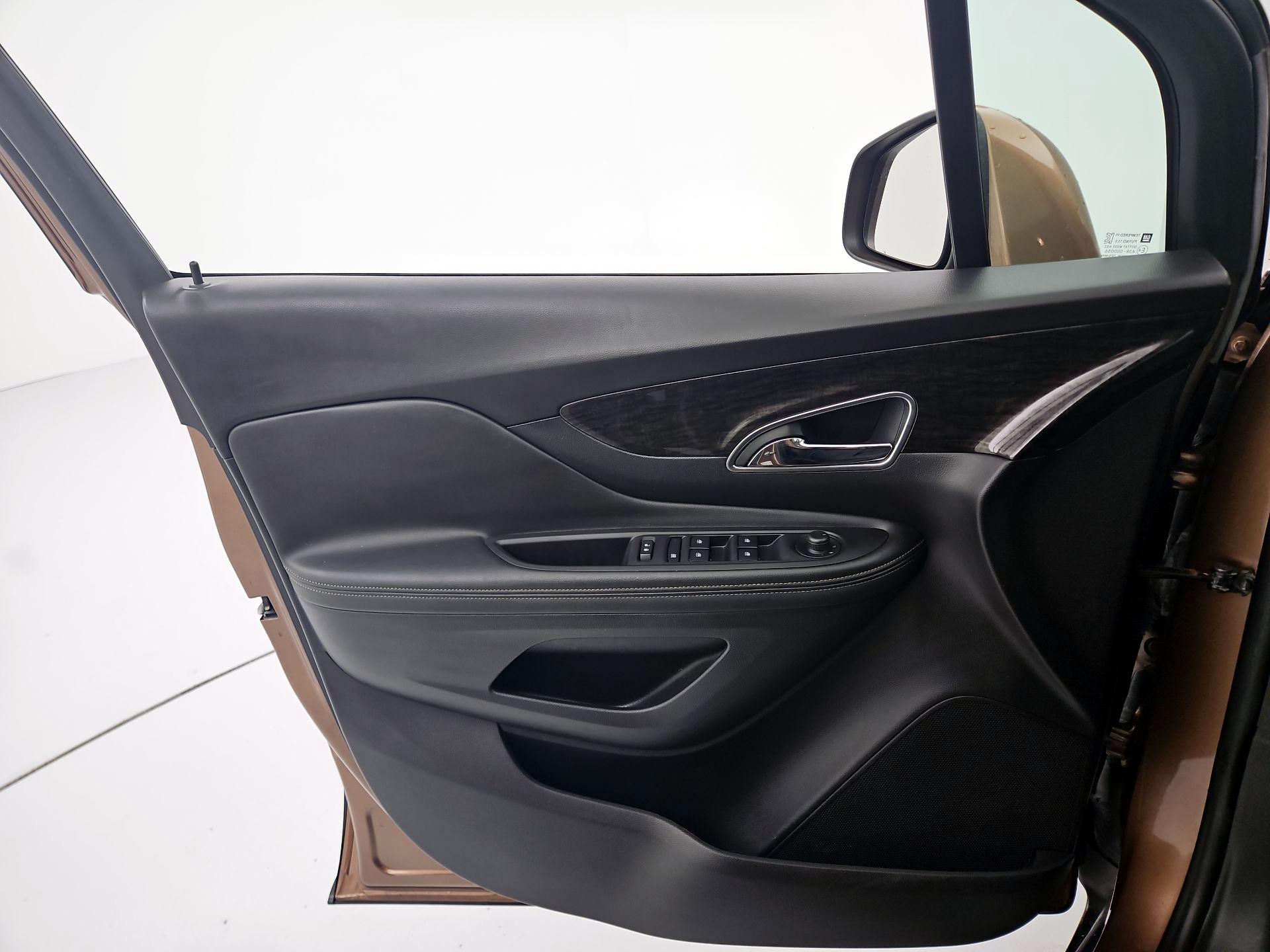 Thumbnail: 2016 Buick Encore - 12