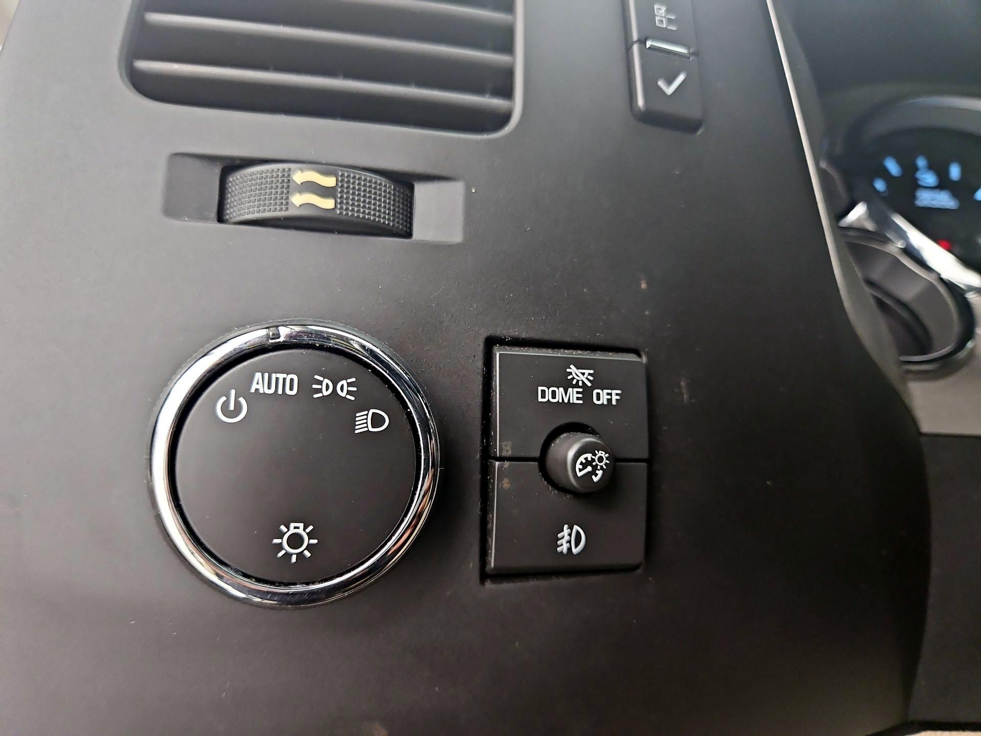 Thumbnail: 2013 Chevrolet Silverado 1500 - 13
