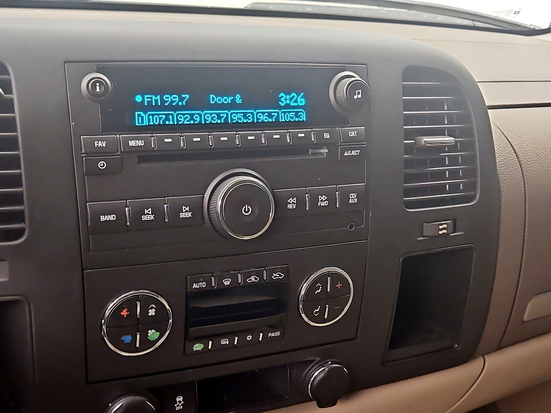 Thumbnail: 2013 Chevrolet Silverado 1500 - 14