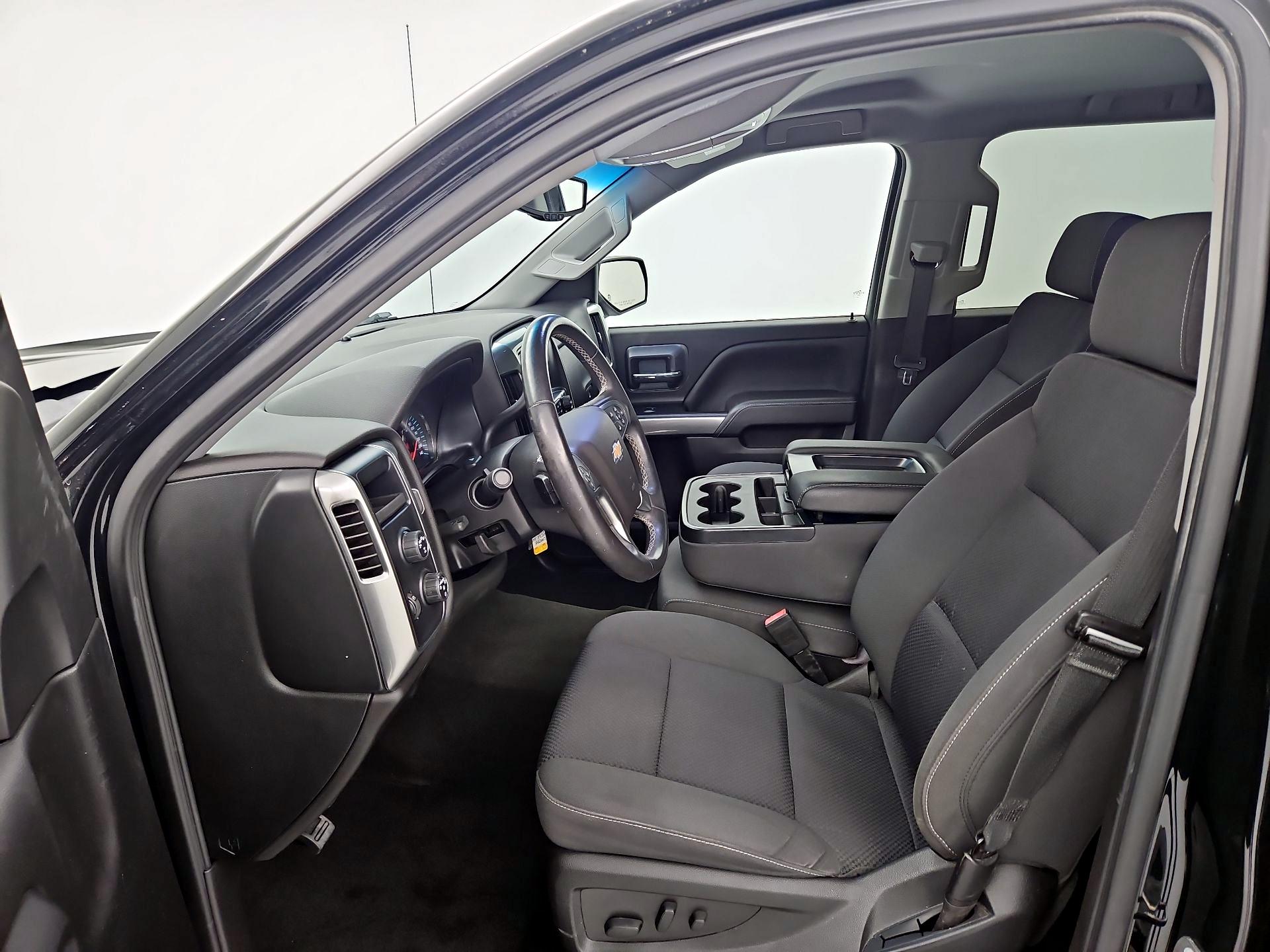 Thumbnail: 2018 Chevrolet Silverado 1500 - 11