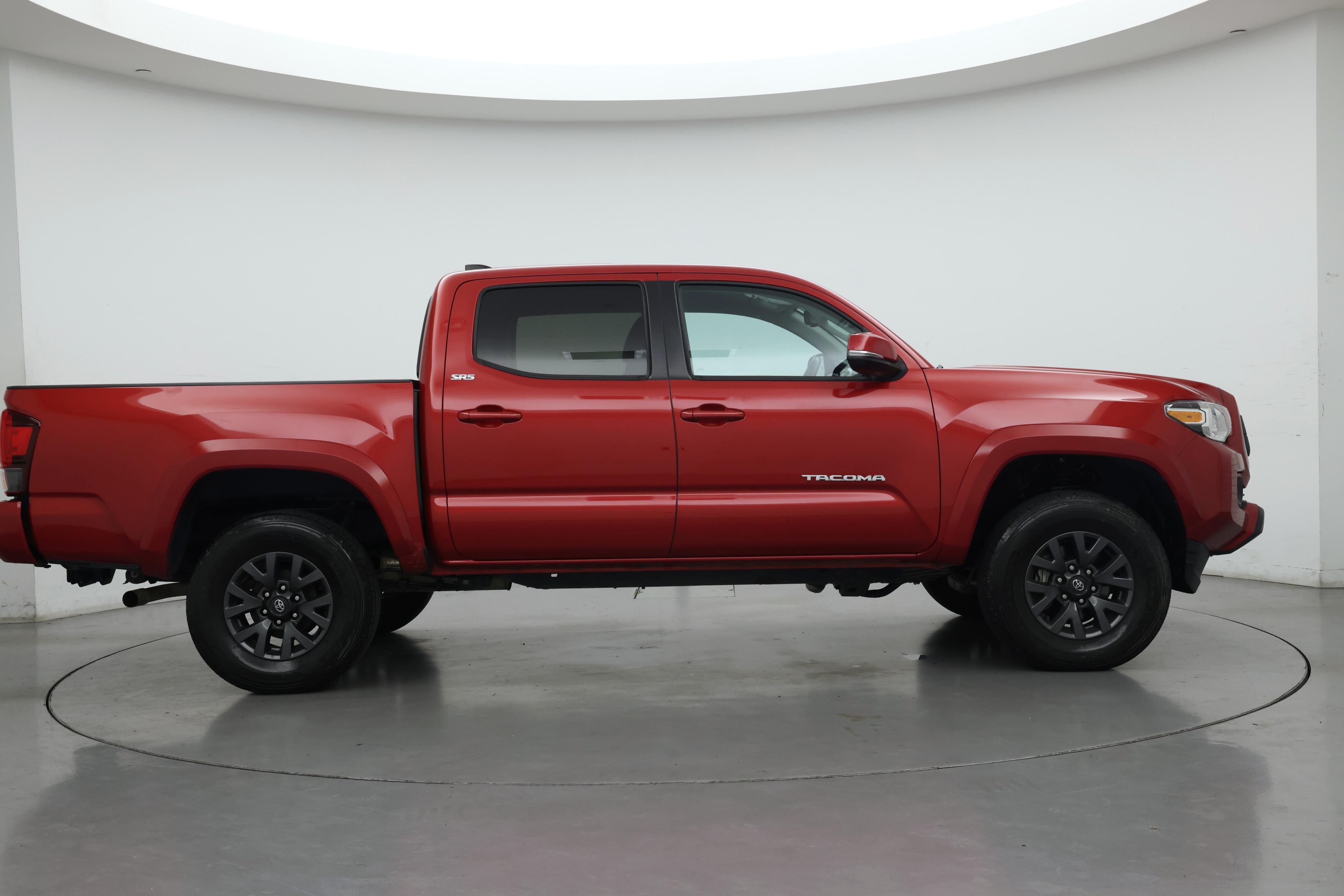 Thumbnail: 2023 Toyota Tacoma - 7