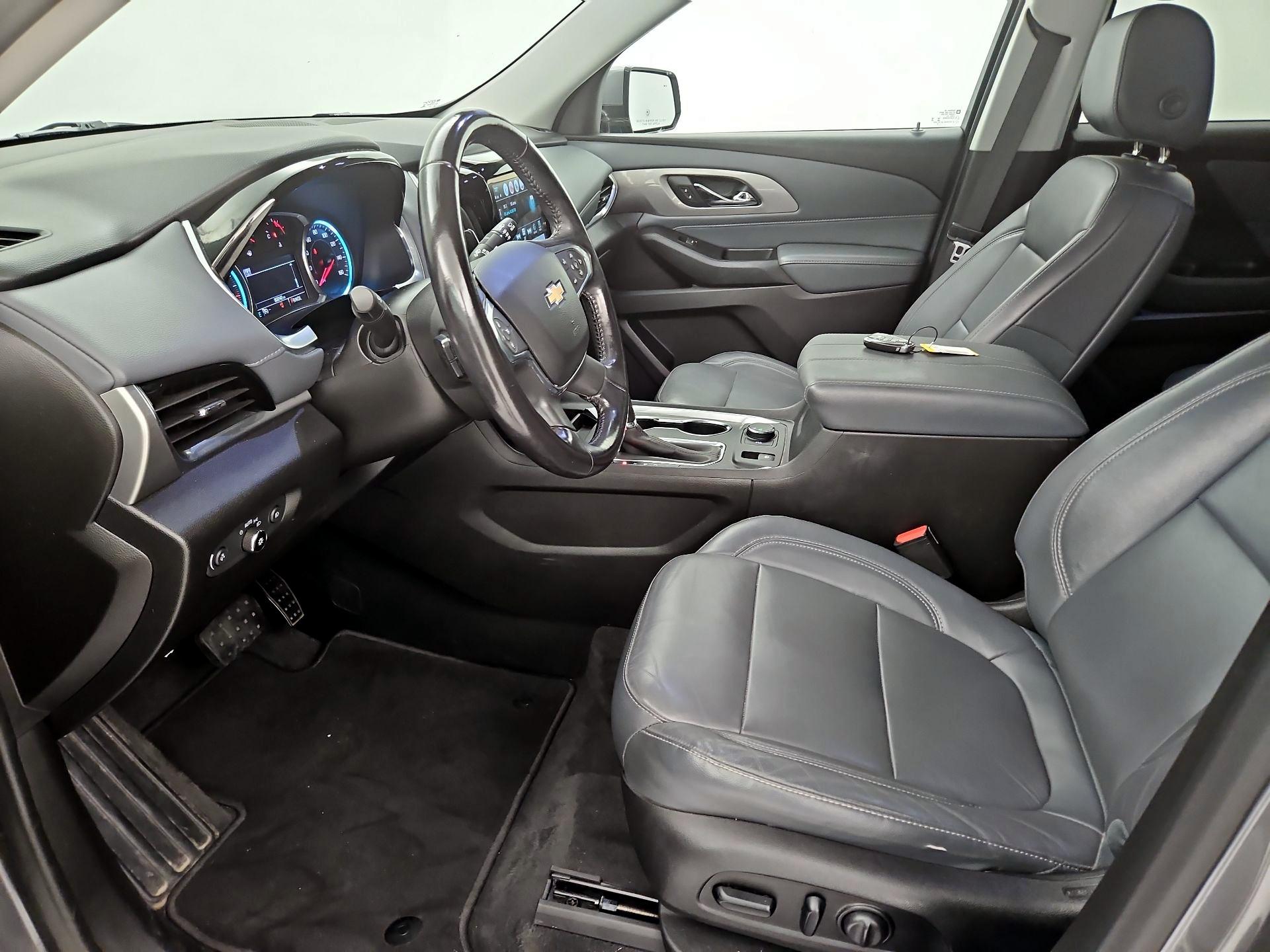 Thumbnail: 2019 Chevrolet Traverse - 11