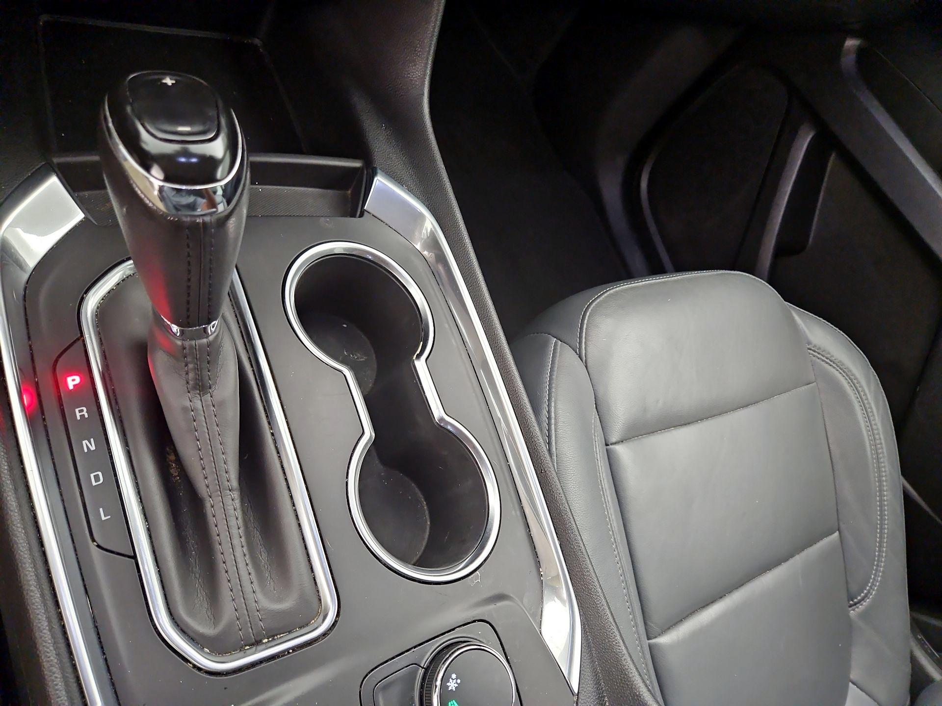 Thumbnail: 2019 Chevrolet Traverse - 17