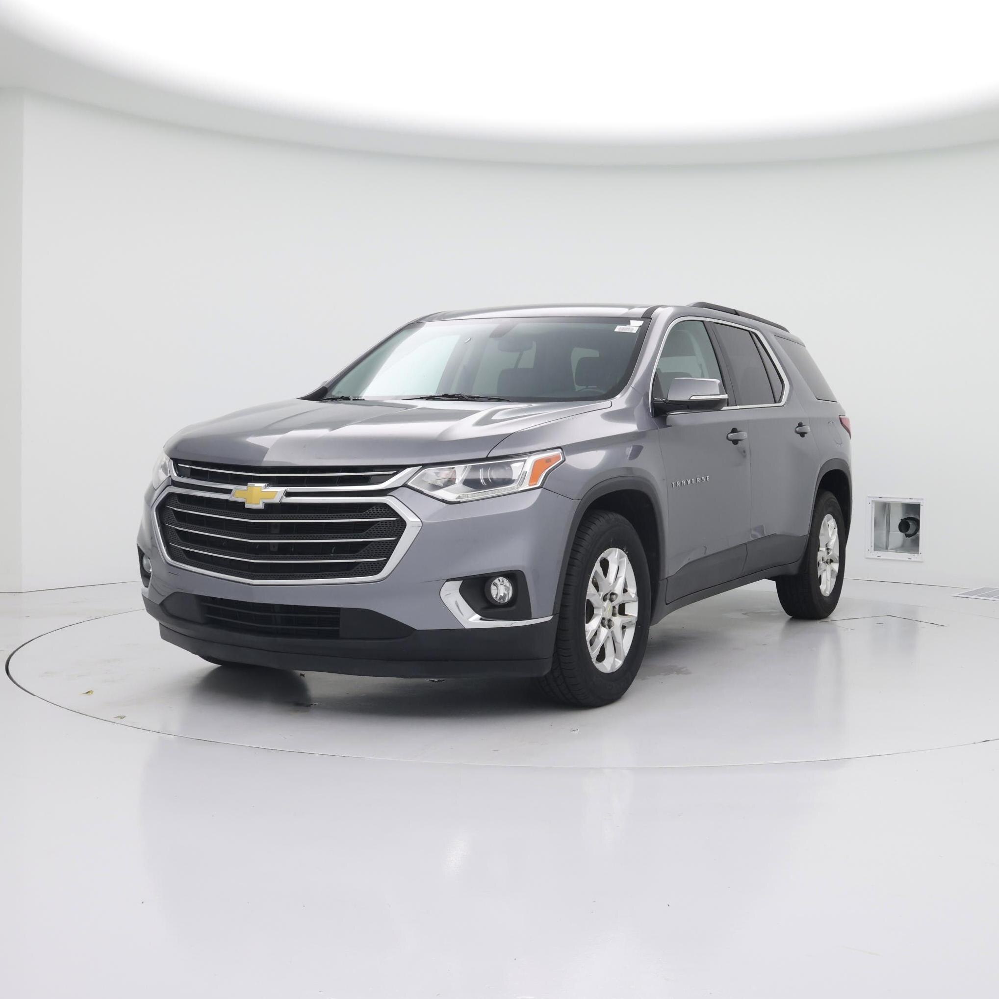 Thumbnail: 2019 Chevrolet Traverse - 4