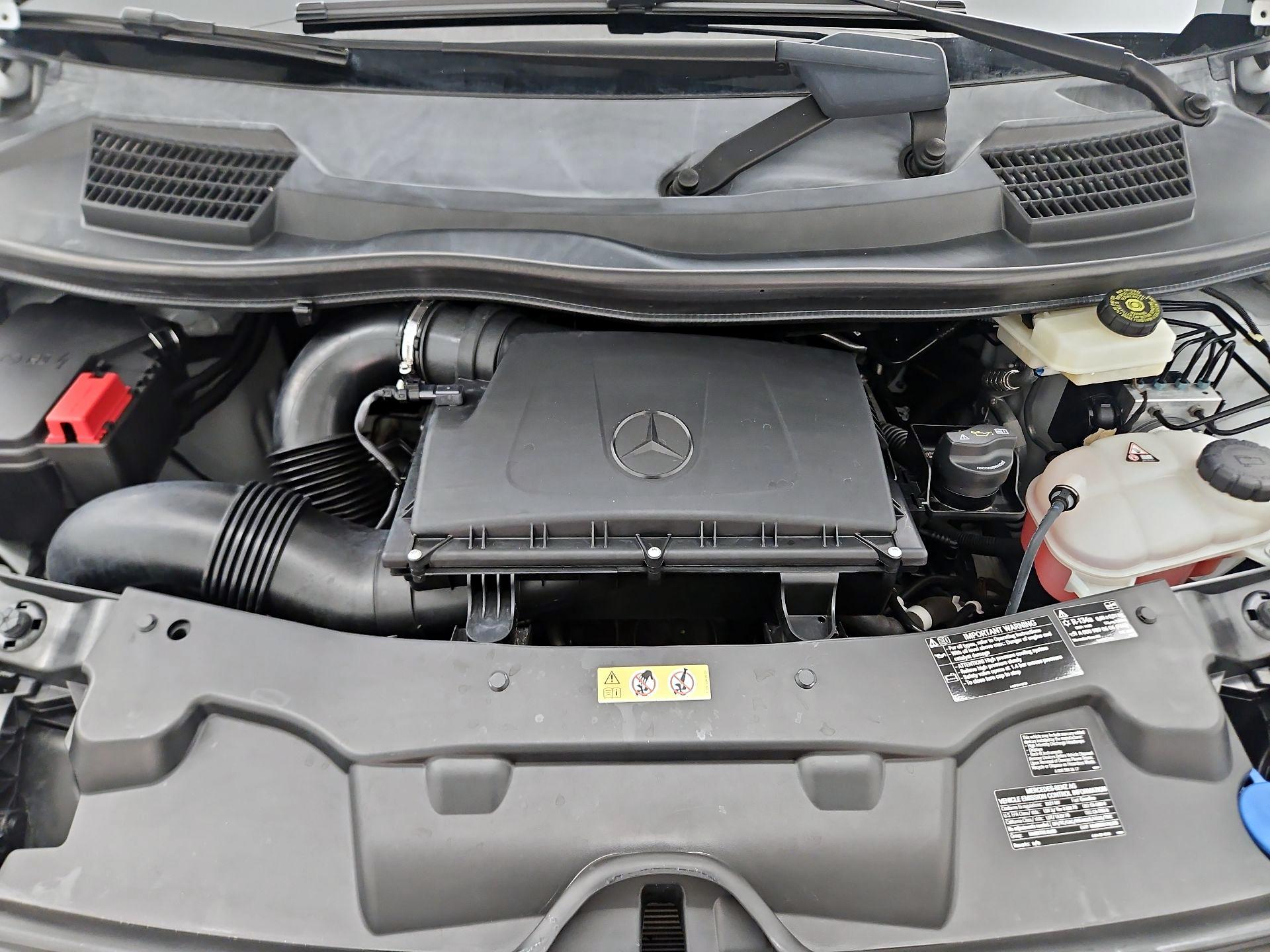 Thumbnail: 2021 Mercedes-Benz Metris - 19
