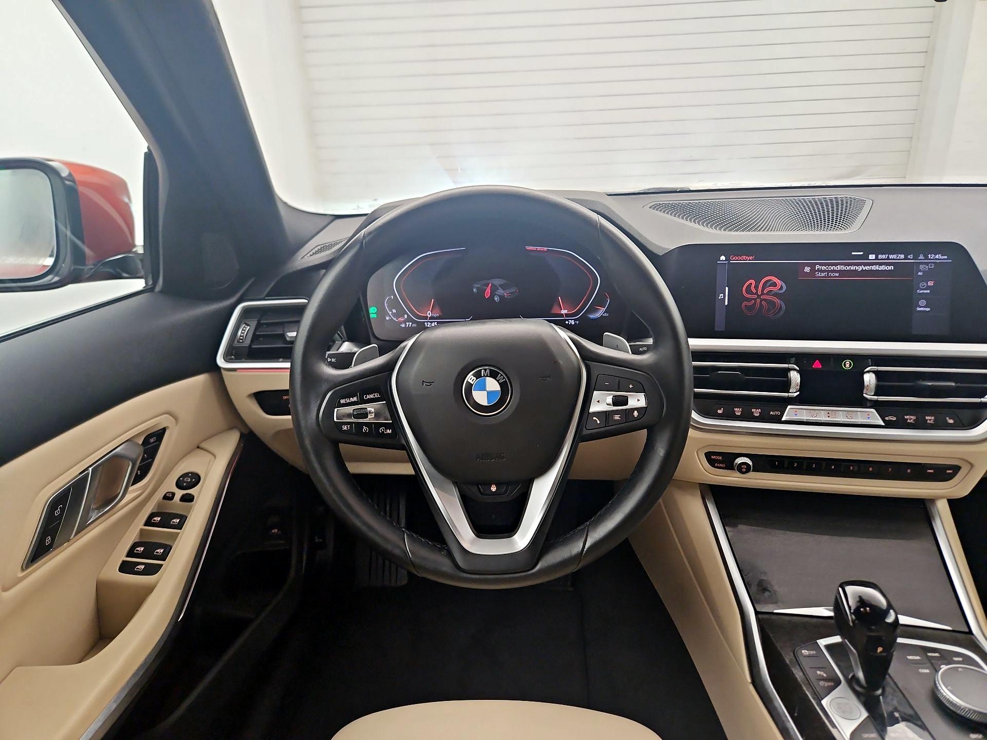 Thumbnail: 2022 BMW 3 Series - 10