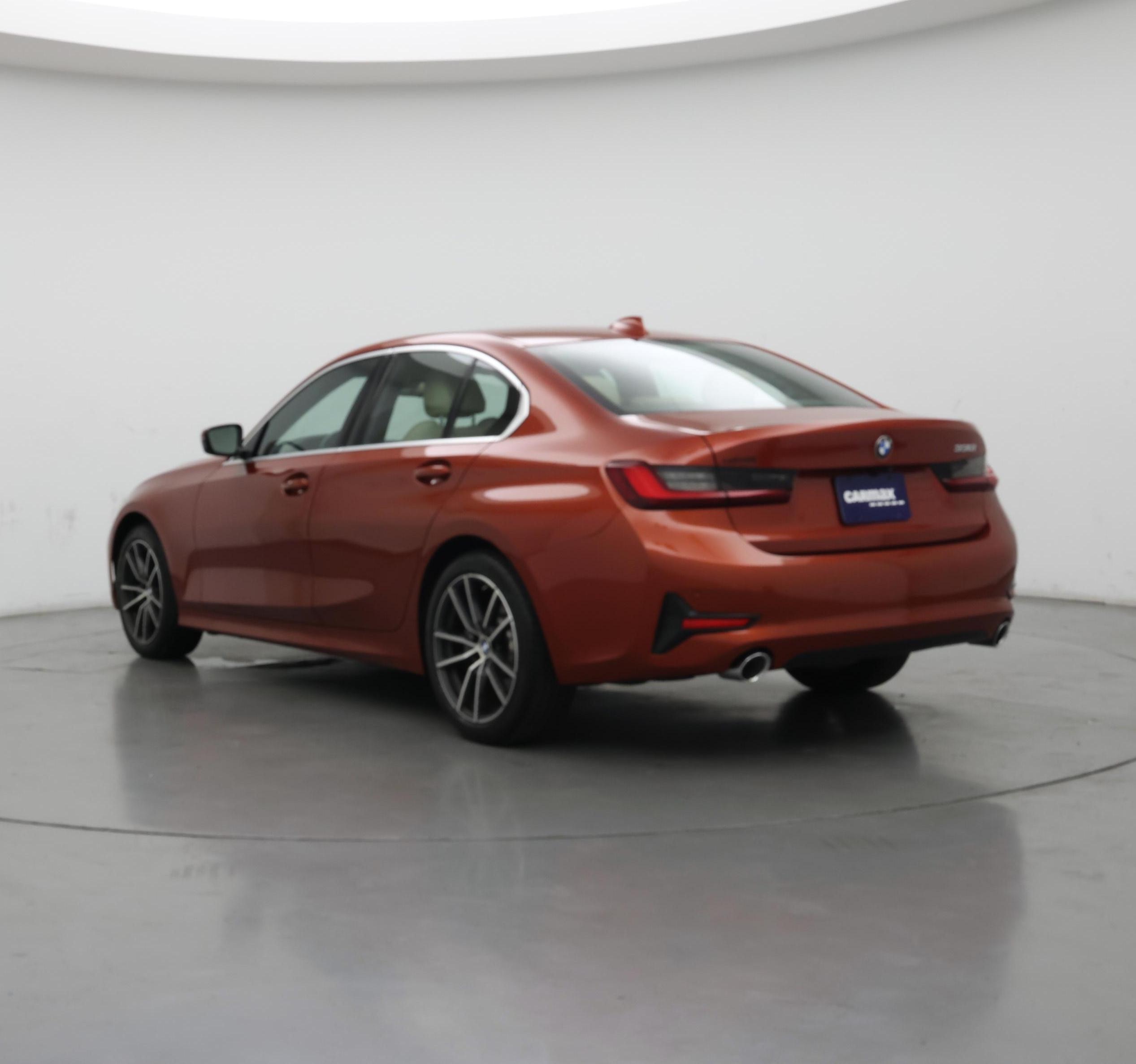 Thumbnail: 2022 BMW 3 Series - 2