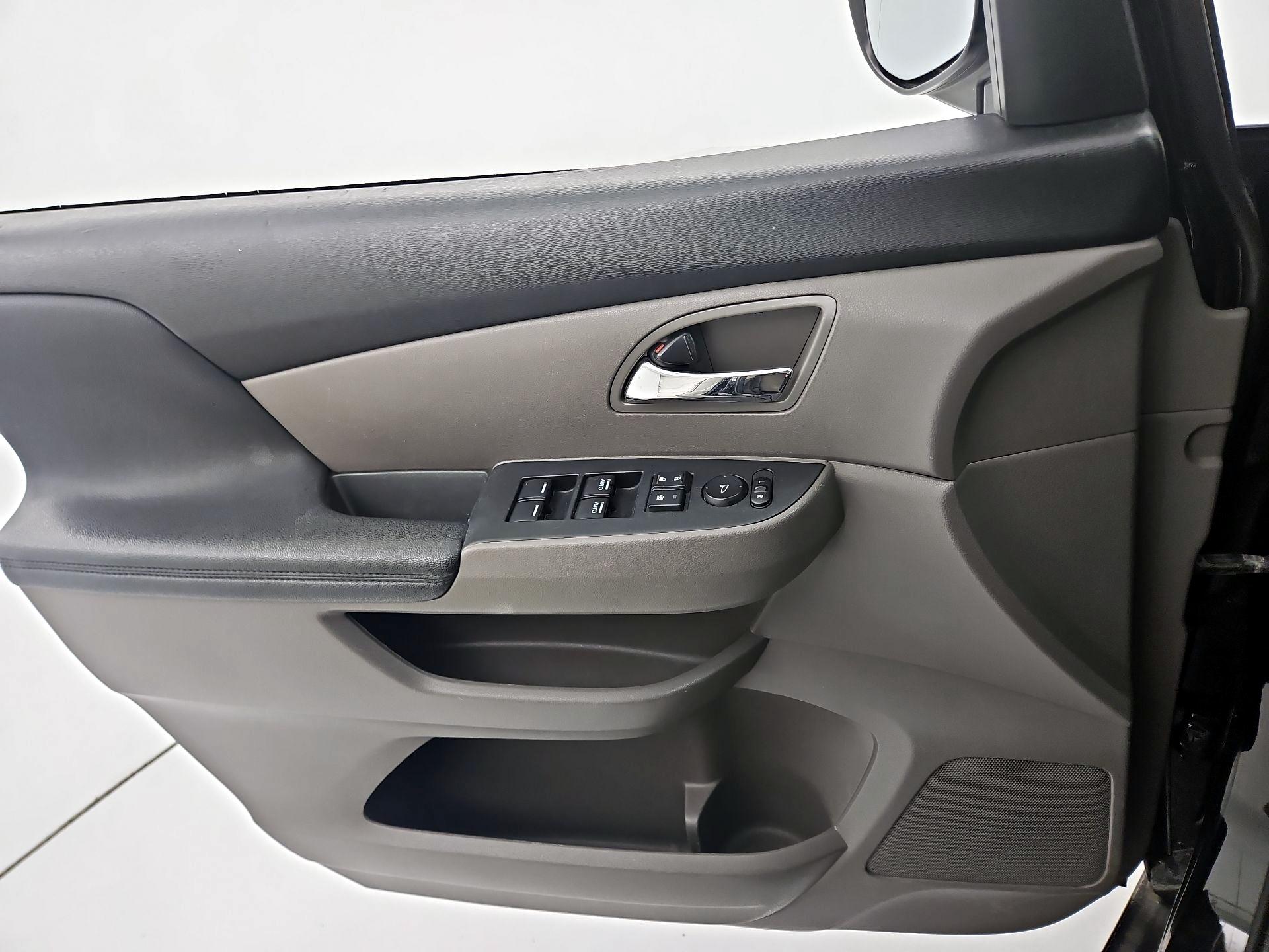 Thumbnail: 2016 Honda Odyssey - 12