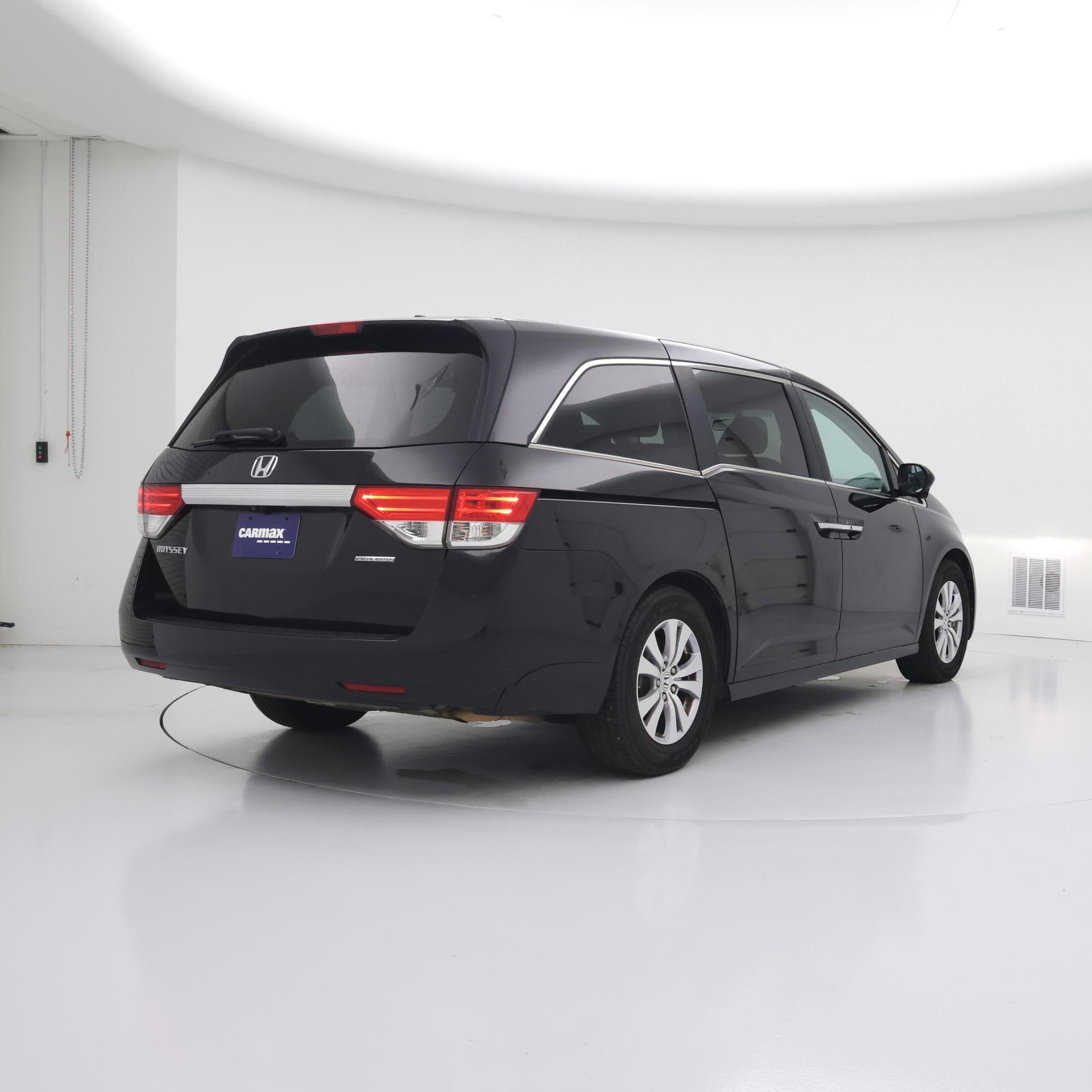 Thumbnail: 2016 Honda Odyssey - 8