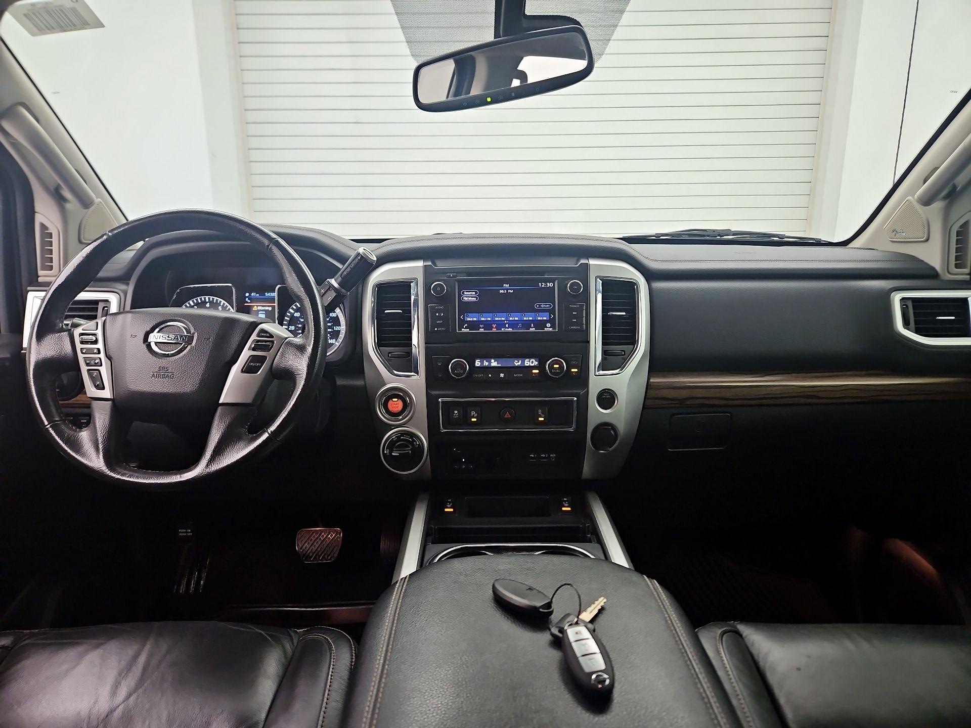 Thumbnail: 2019 Nissan Titan - 9
