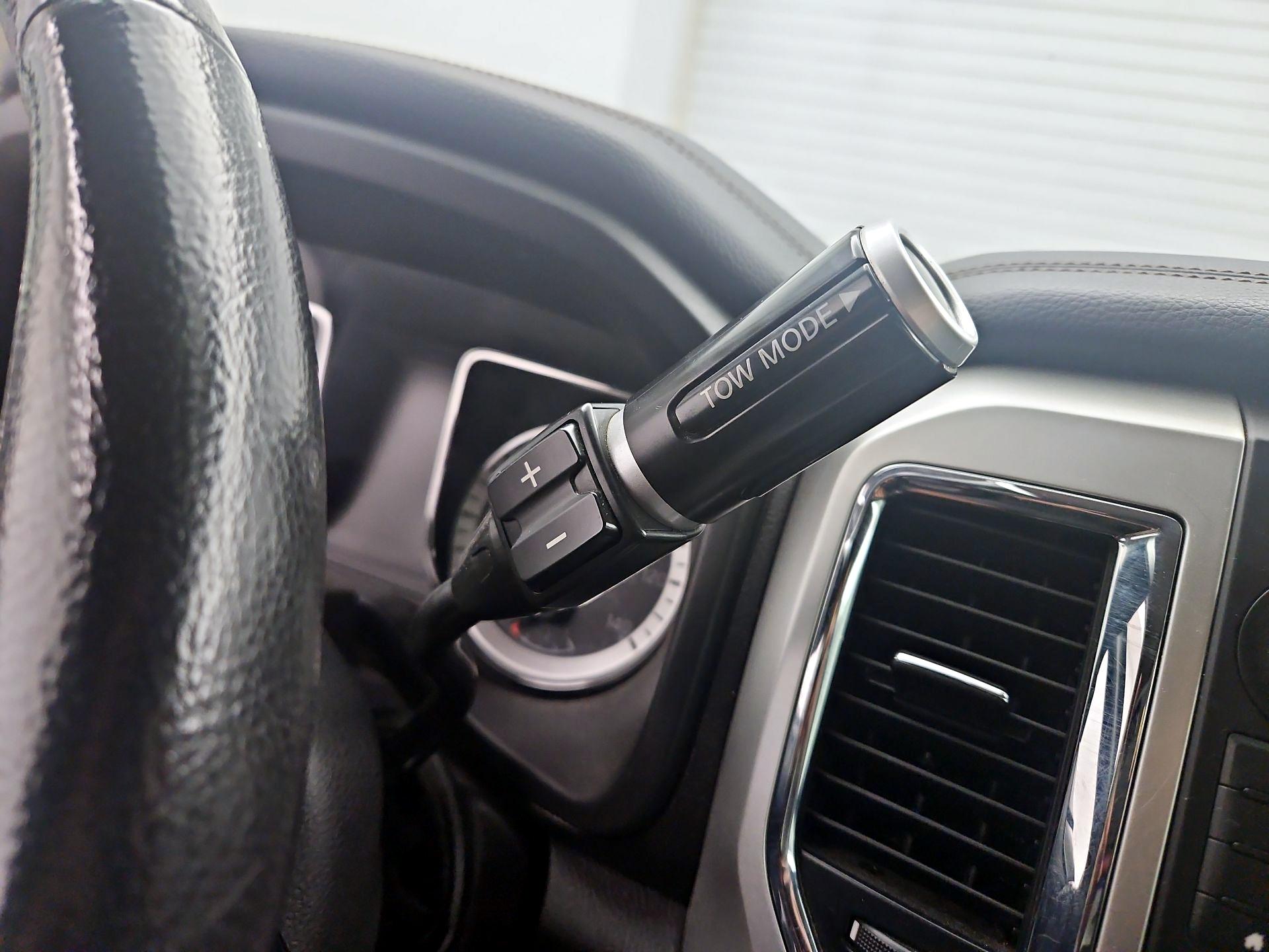 Thumbnail: 2019 Nissan Titan - 17