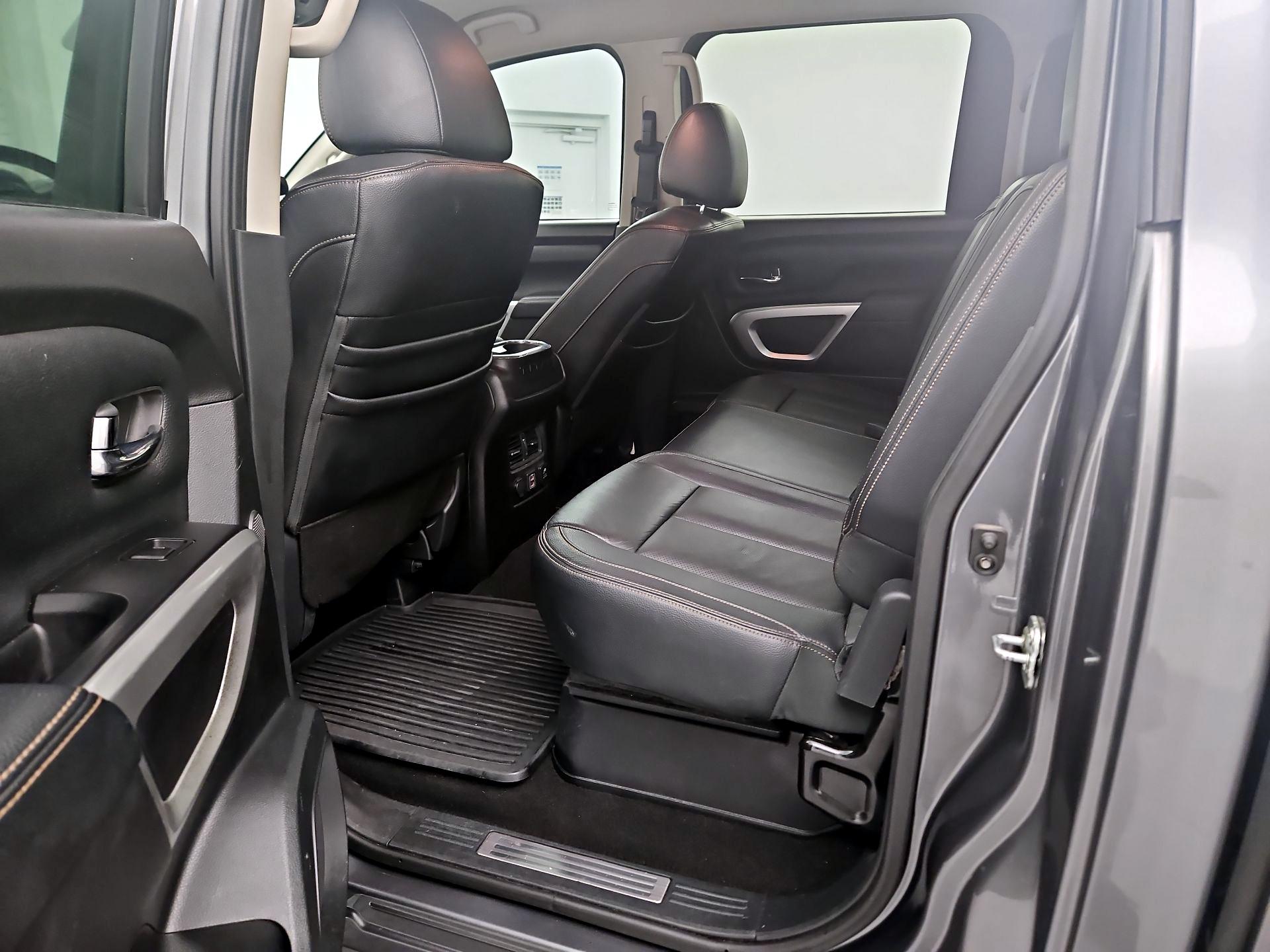 Thumbnail: 2019 Nissan Titan - 19