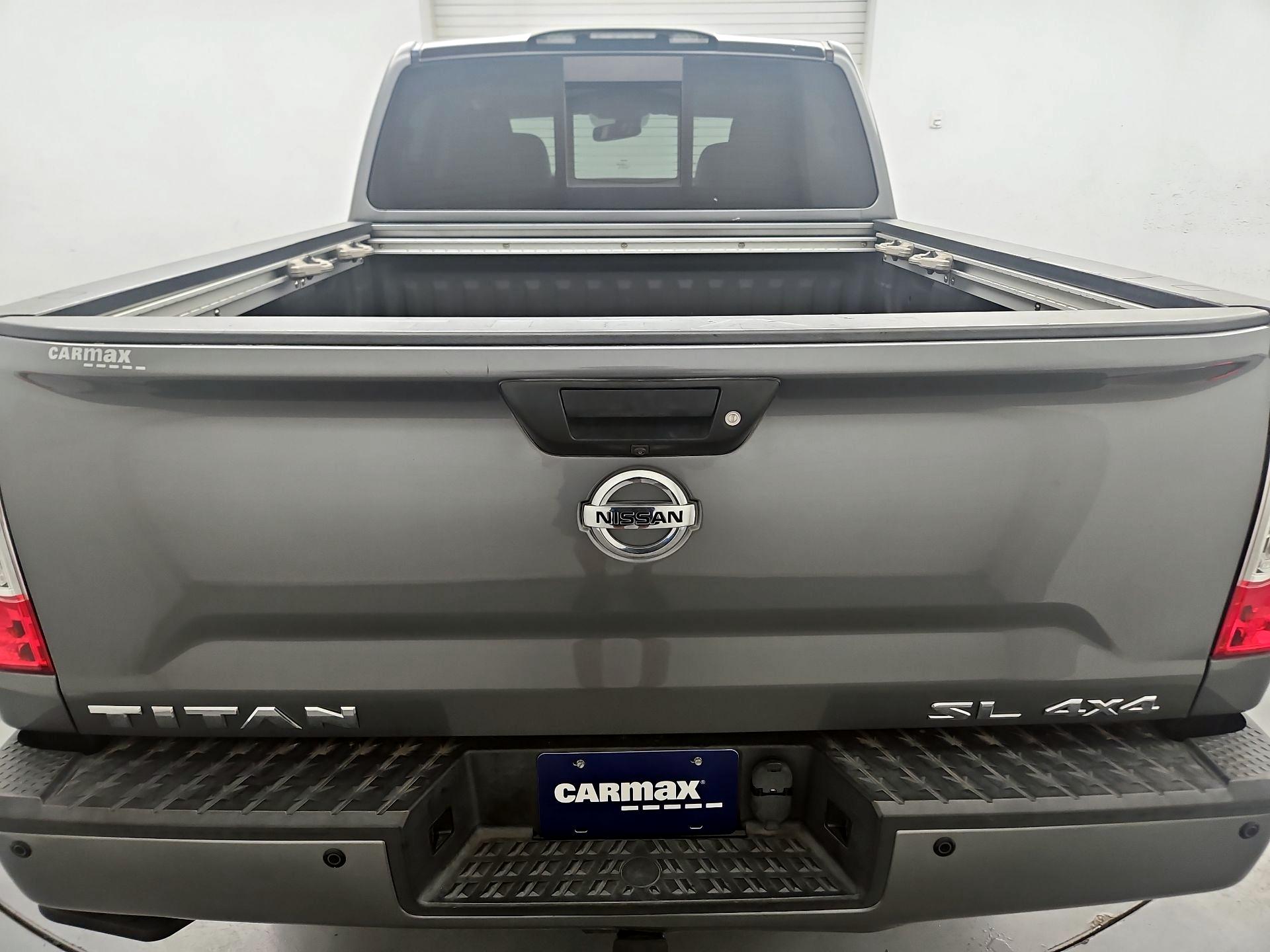 Thumbnail: 2019 Nissan Titan - 20