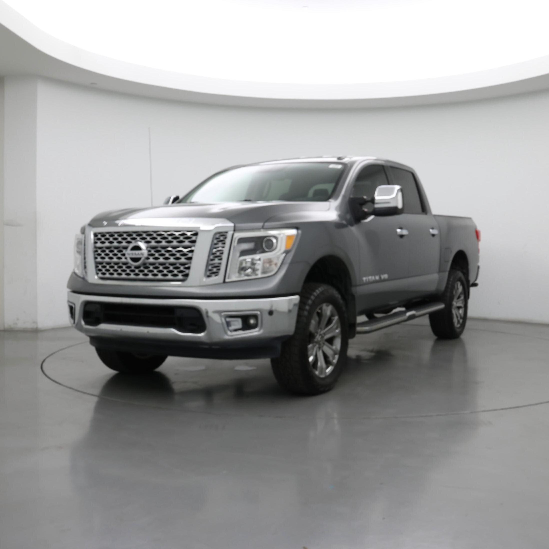 Thumbnail: 2019 Nissan Titan - 4
