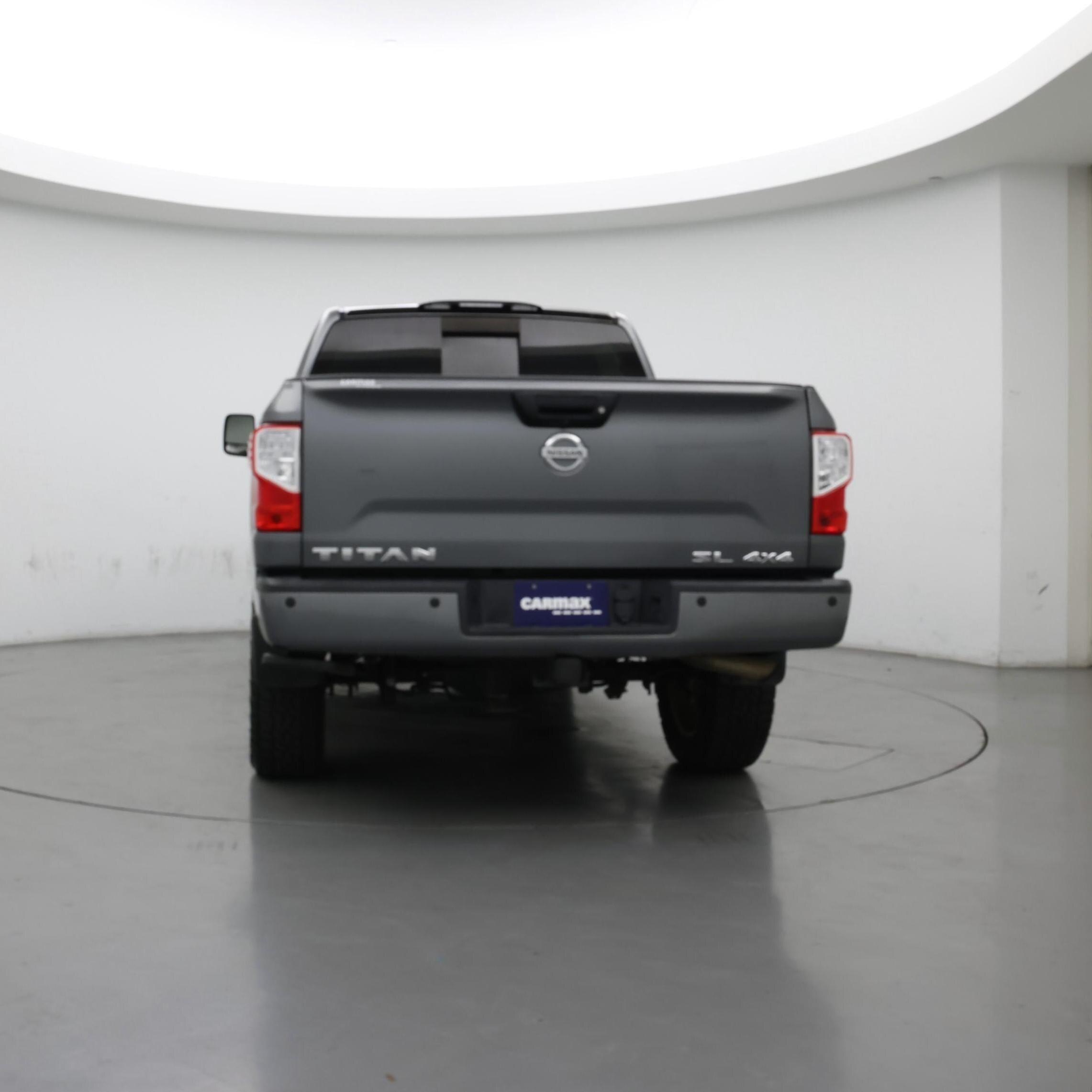 Thumbnail: 2019 Nissan Titan - 6
