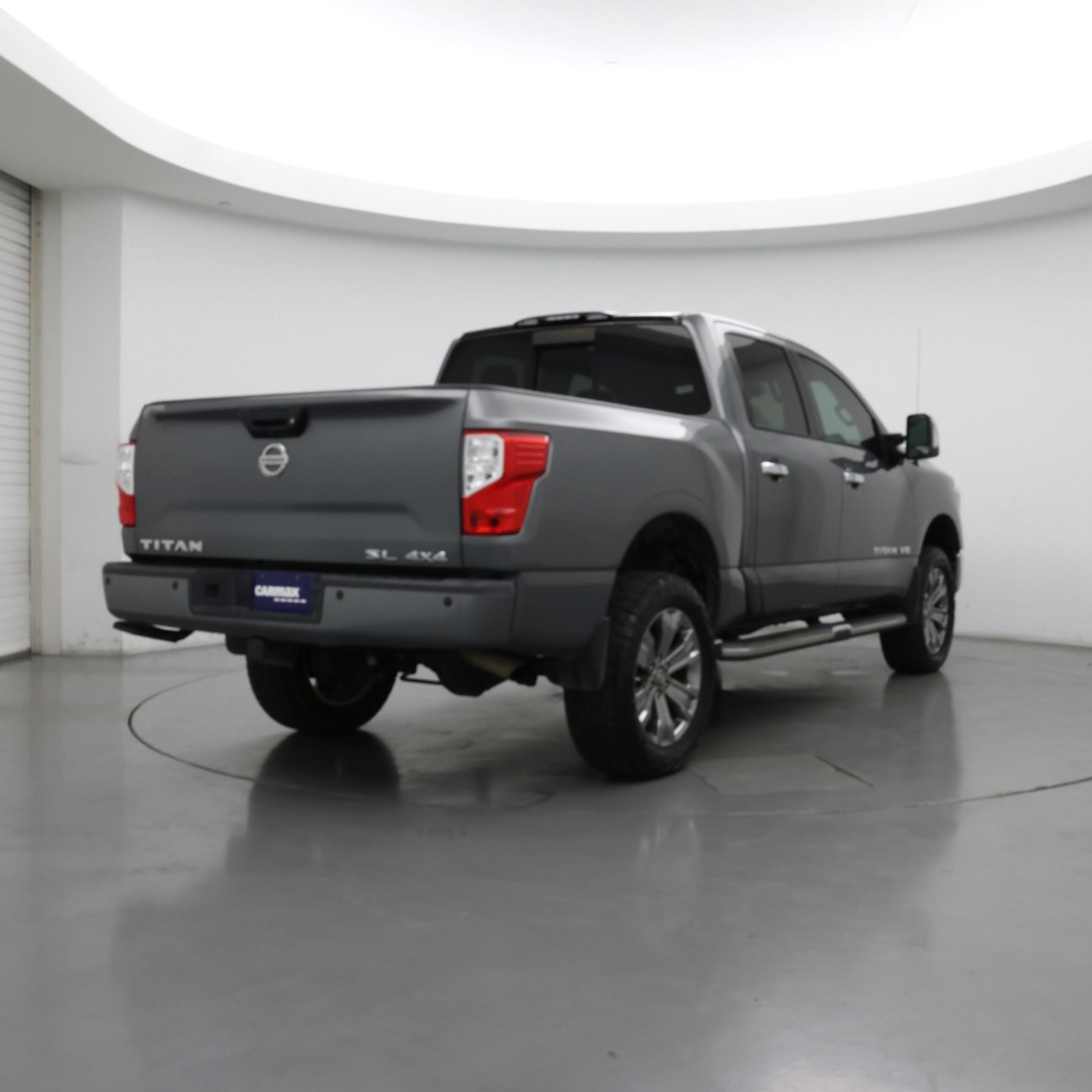 Thumbnail: 2019 Nissan Titan - 8