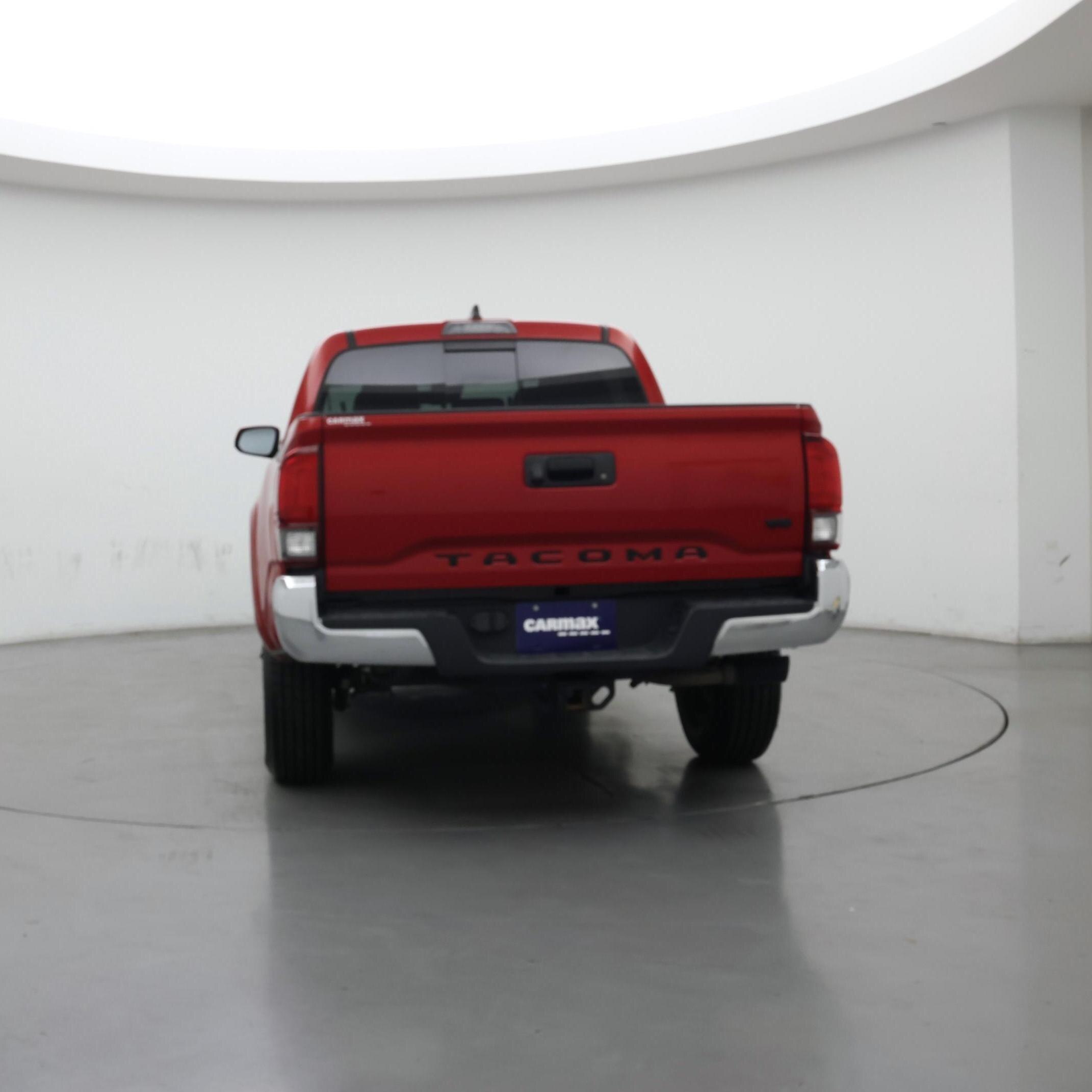 Thumbnail: 2021 Toyota Tacoma - 6