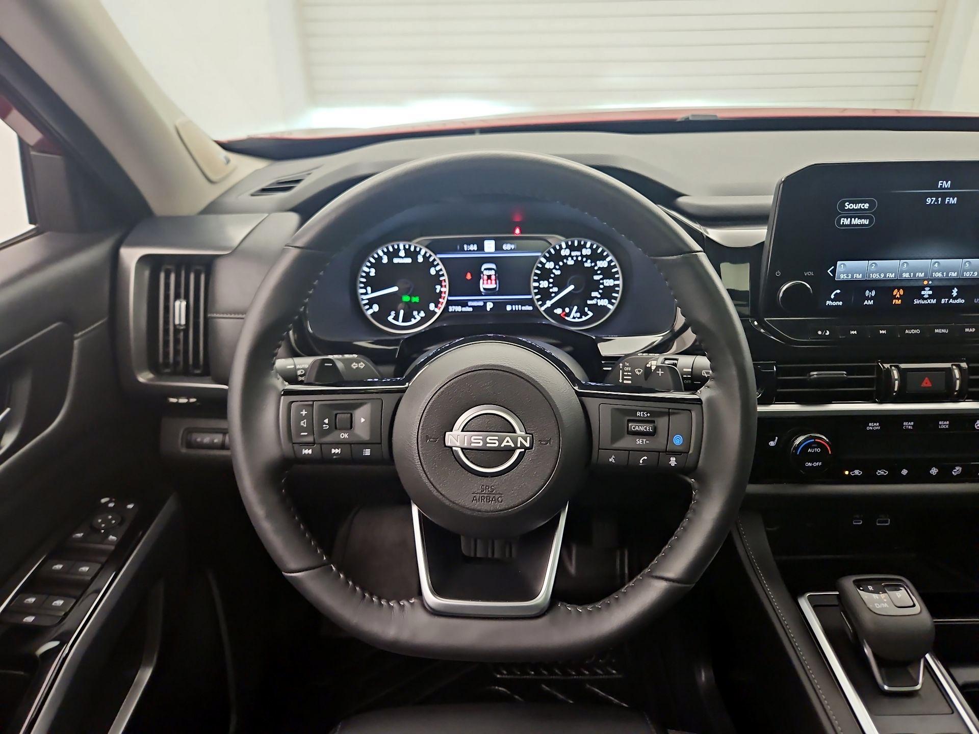 Thumbnail: 2024 Nissan Pathfinder - 10