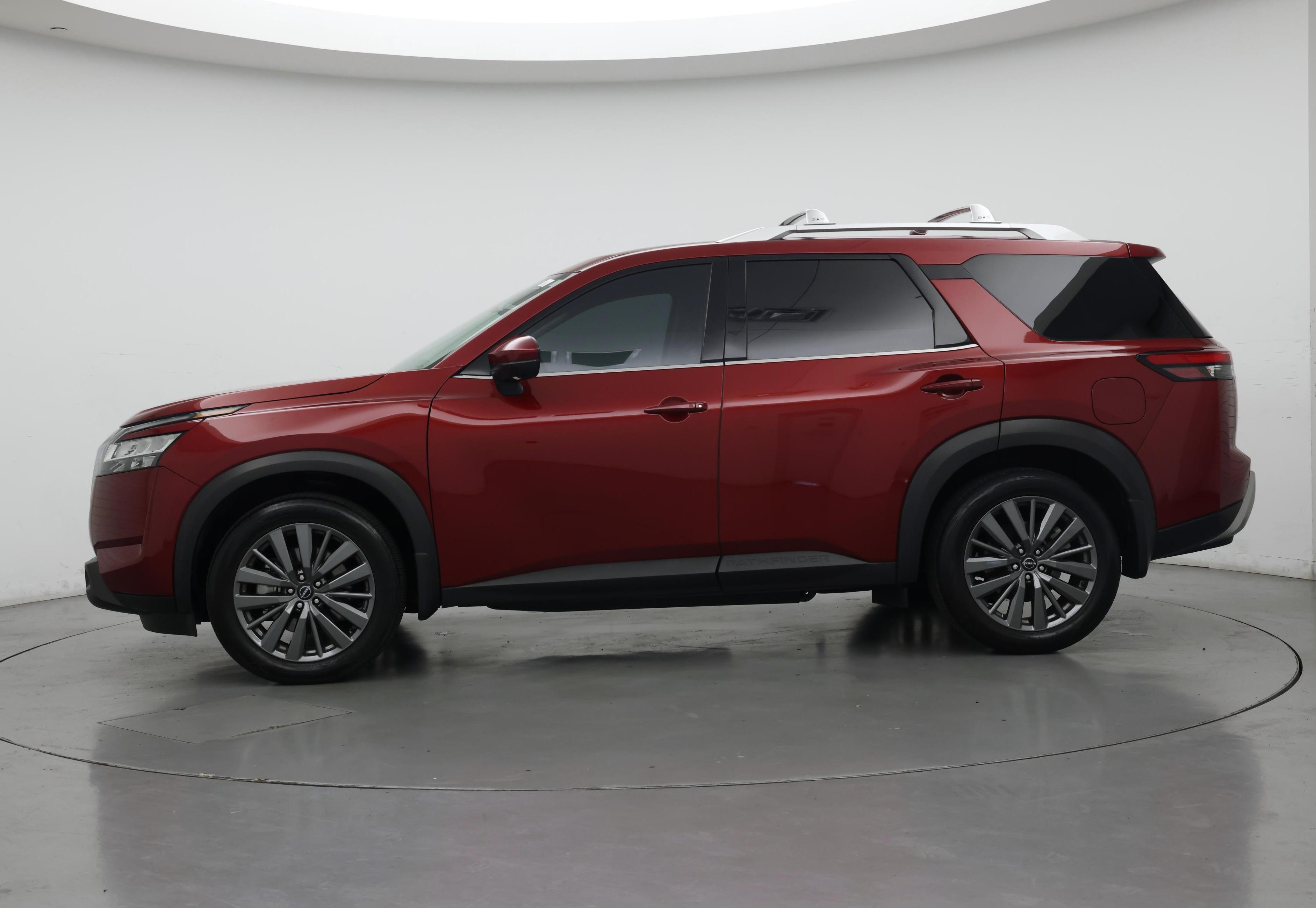 Thumbnail: 2024 Nissan Pathfinder - 3