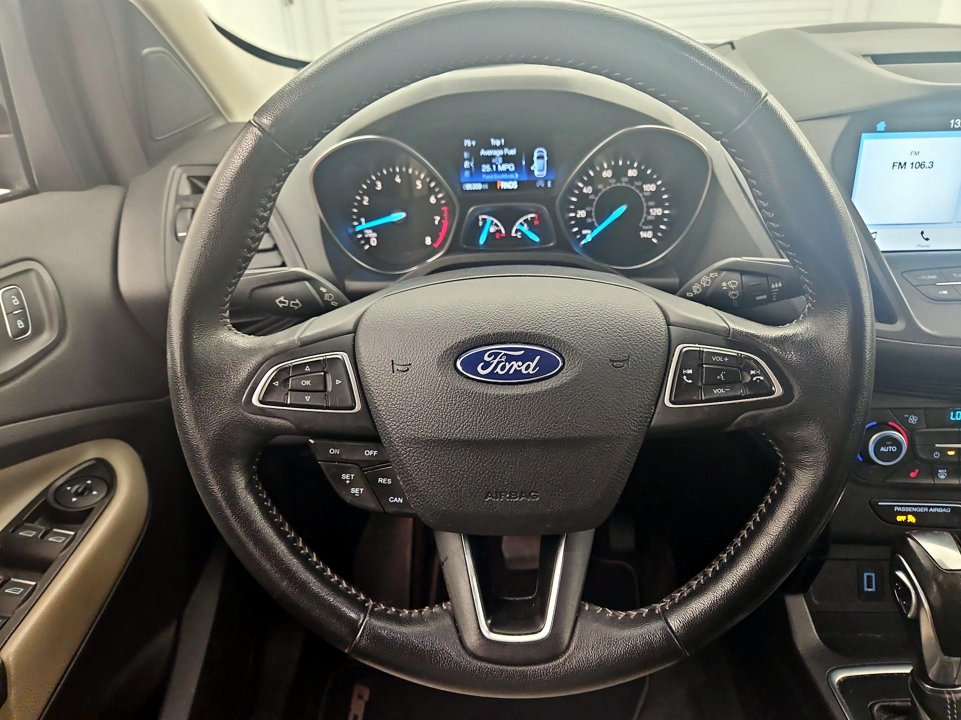 Thumbnail: 2019 Ford Escape - 10
