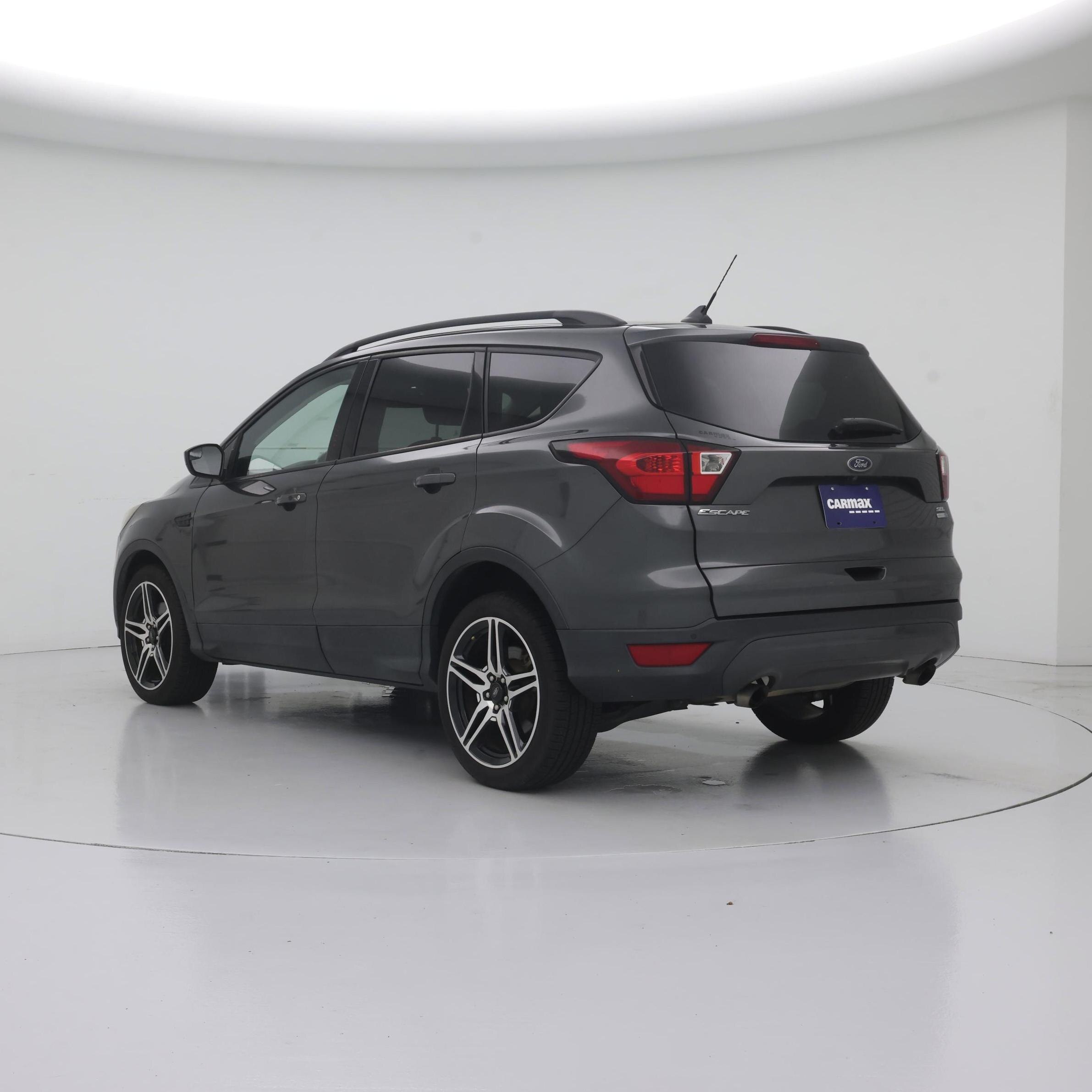 Thumbnail: 2019 Ford Escape - 2