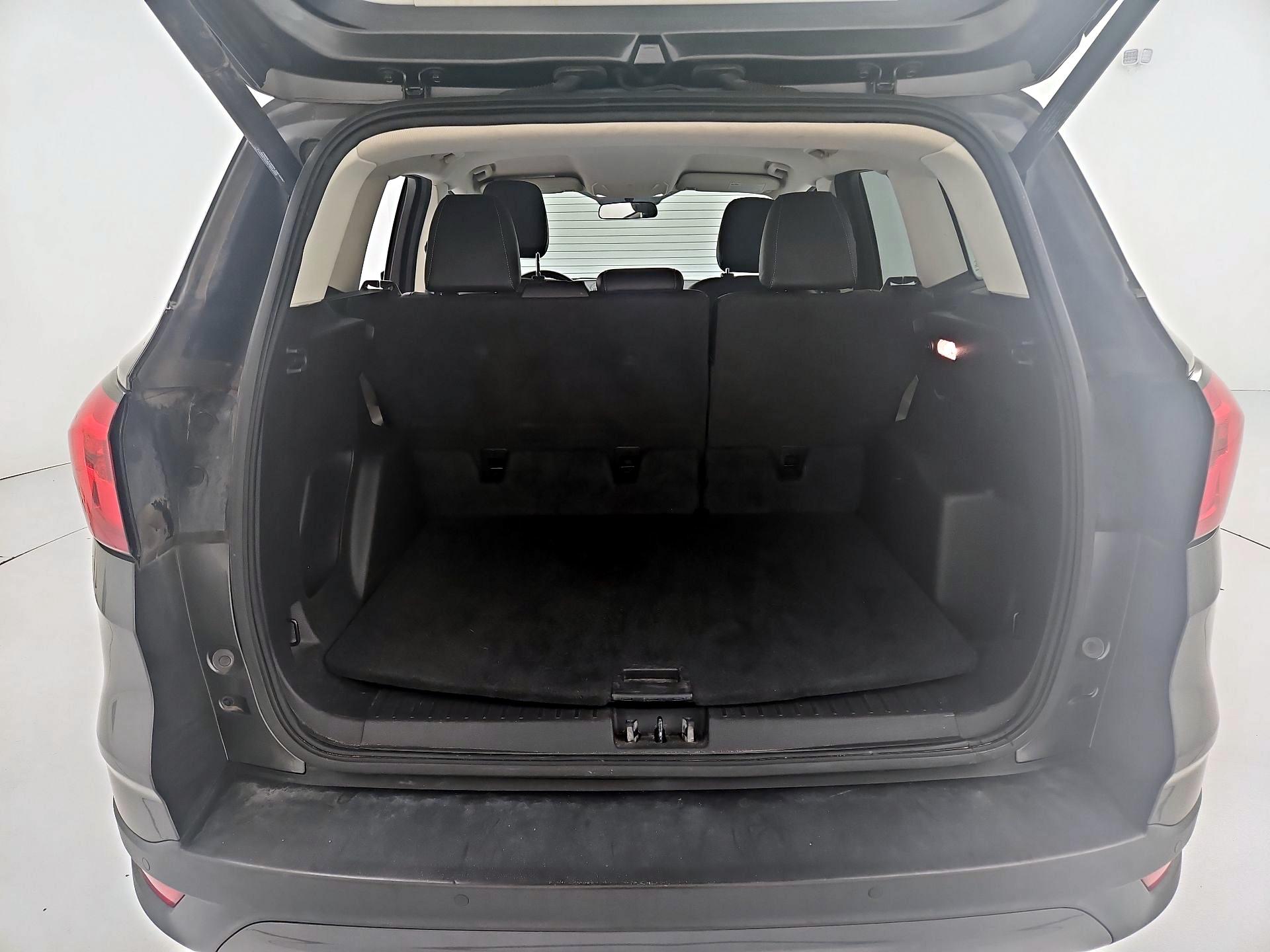 Thumbnail: 2019 Ford Escape - 20
