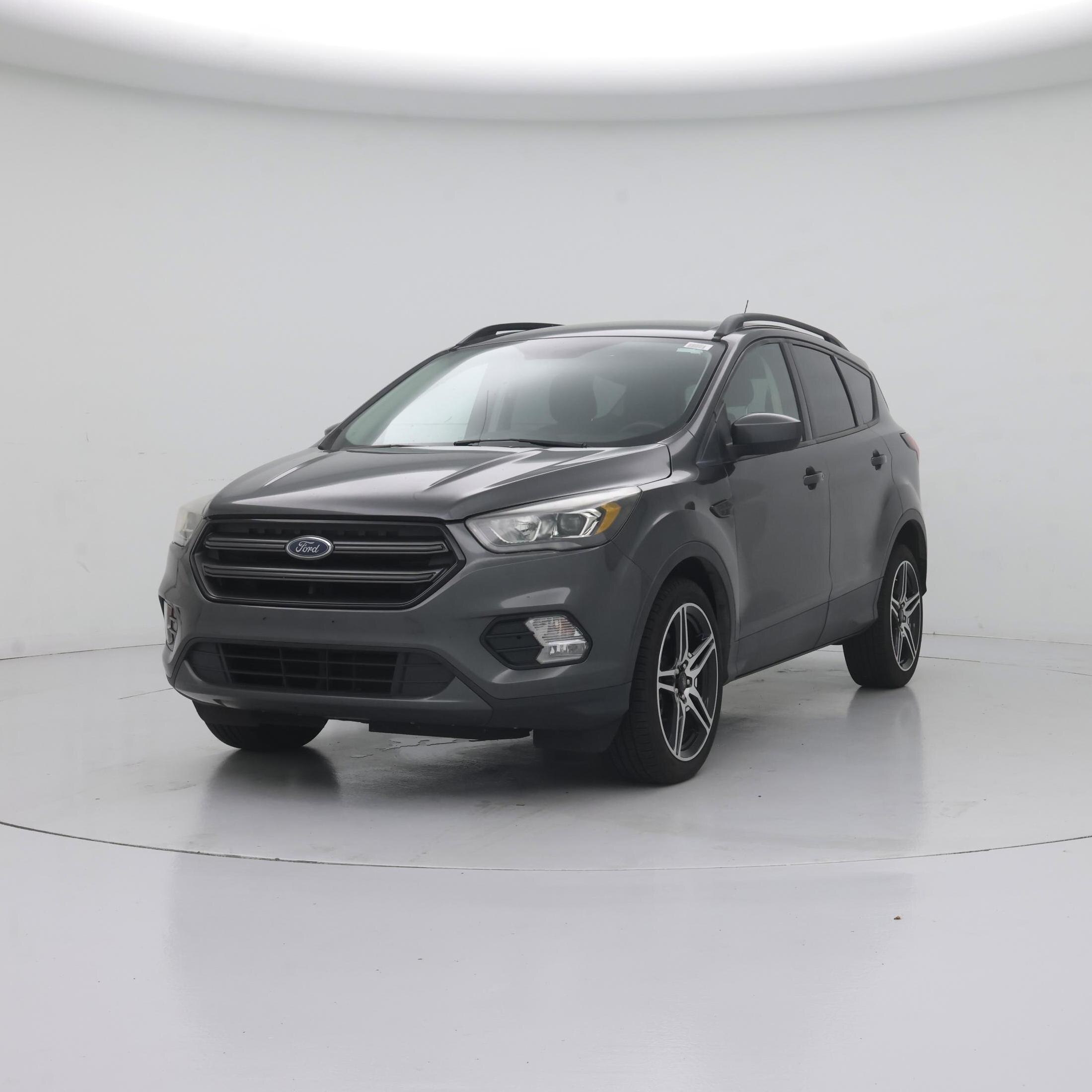 Thumbnail: 2019 Ford Escape - 4