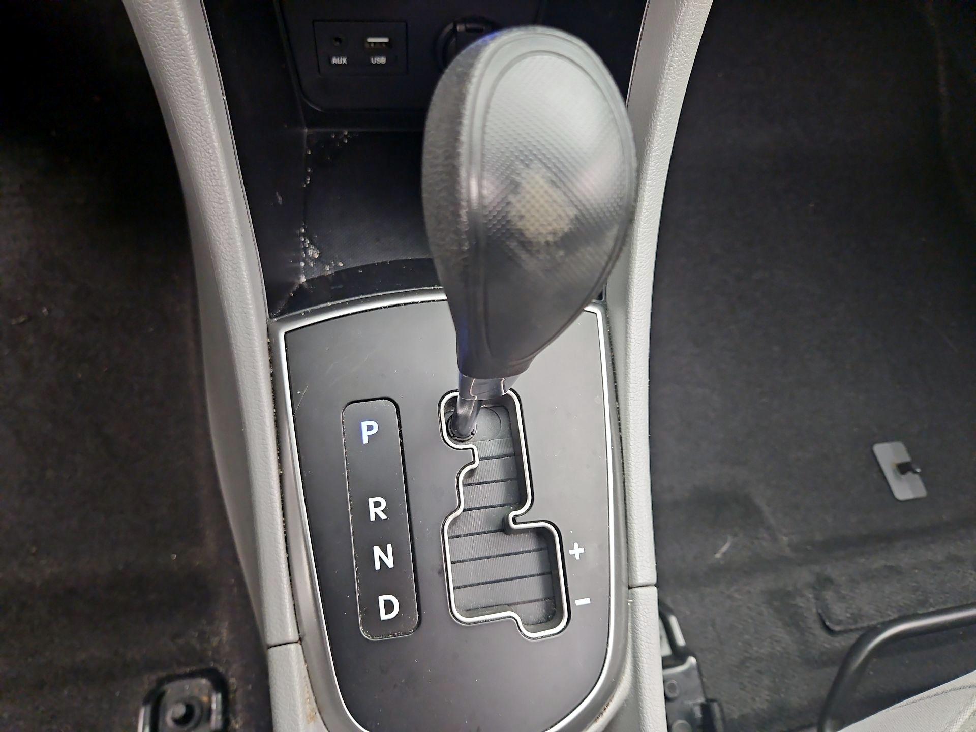 Thumbnail: 2017 Hyundai Accent - 17