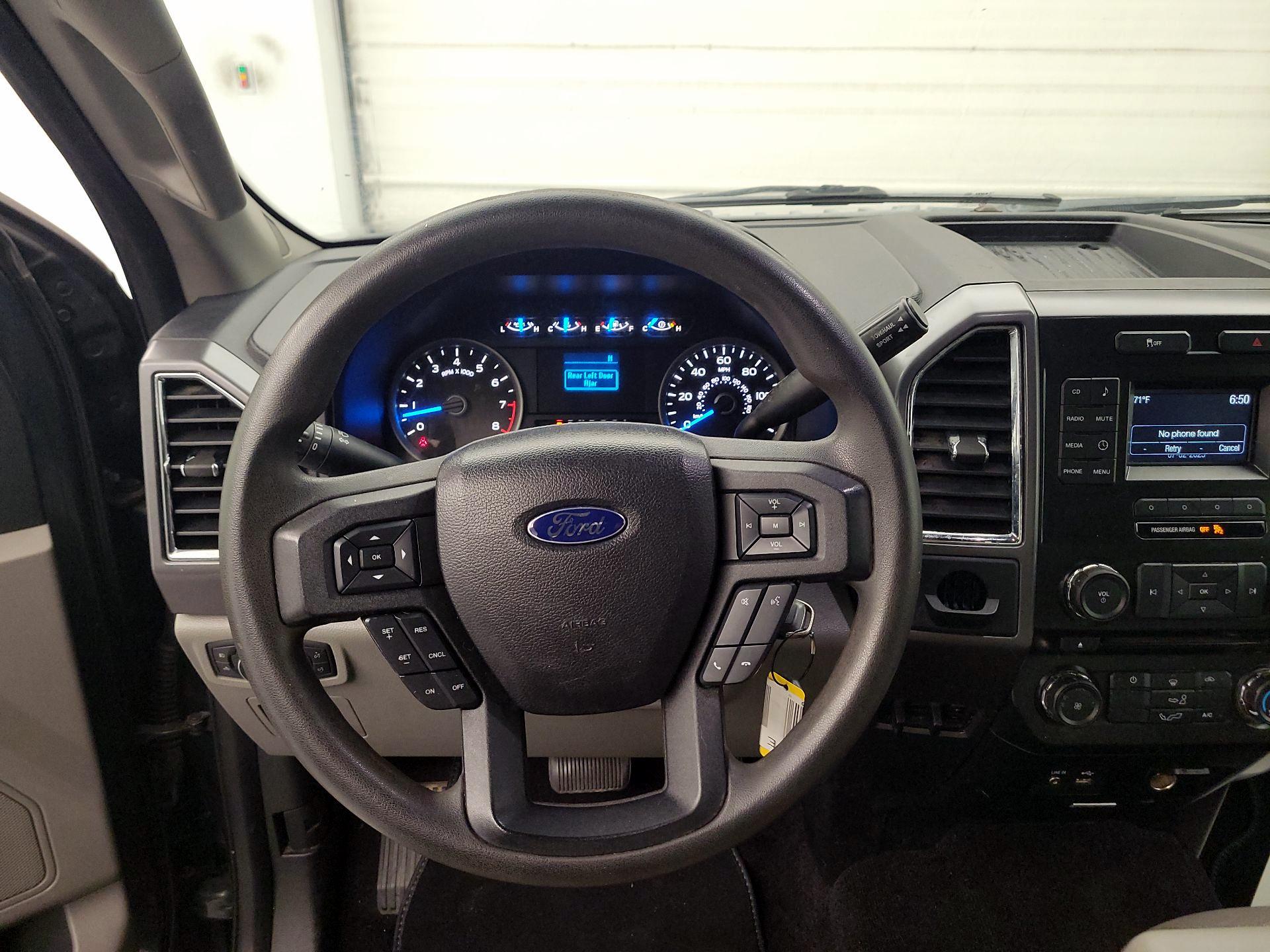 Thumbnail: 2015 Ford F-150 - 10