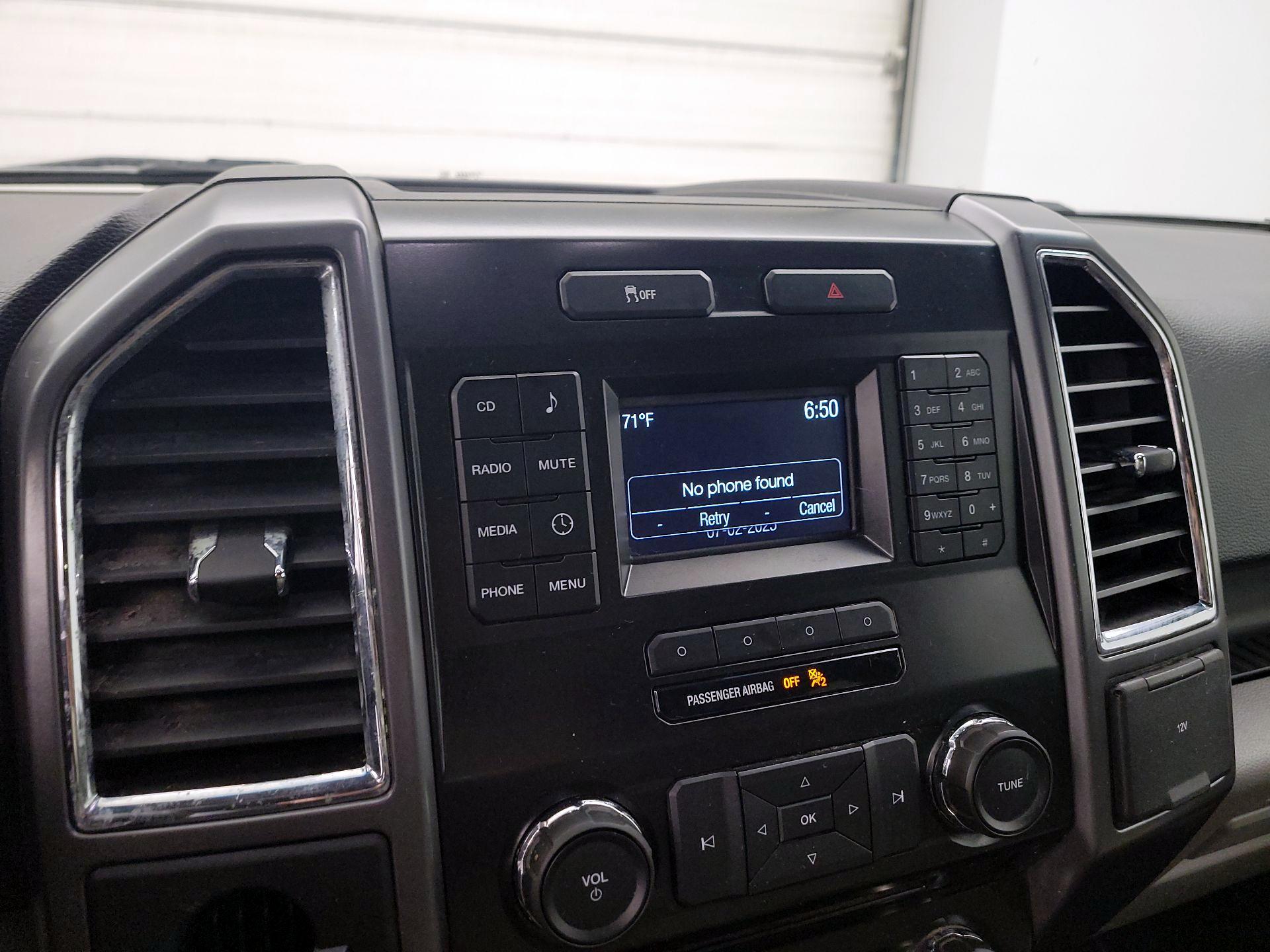 Thumbnail: 2015 Ford F-150 - 15