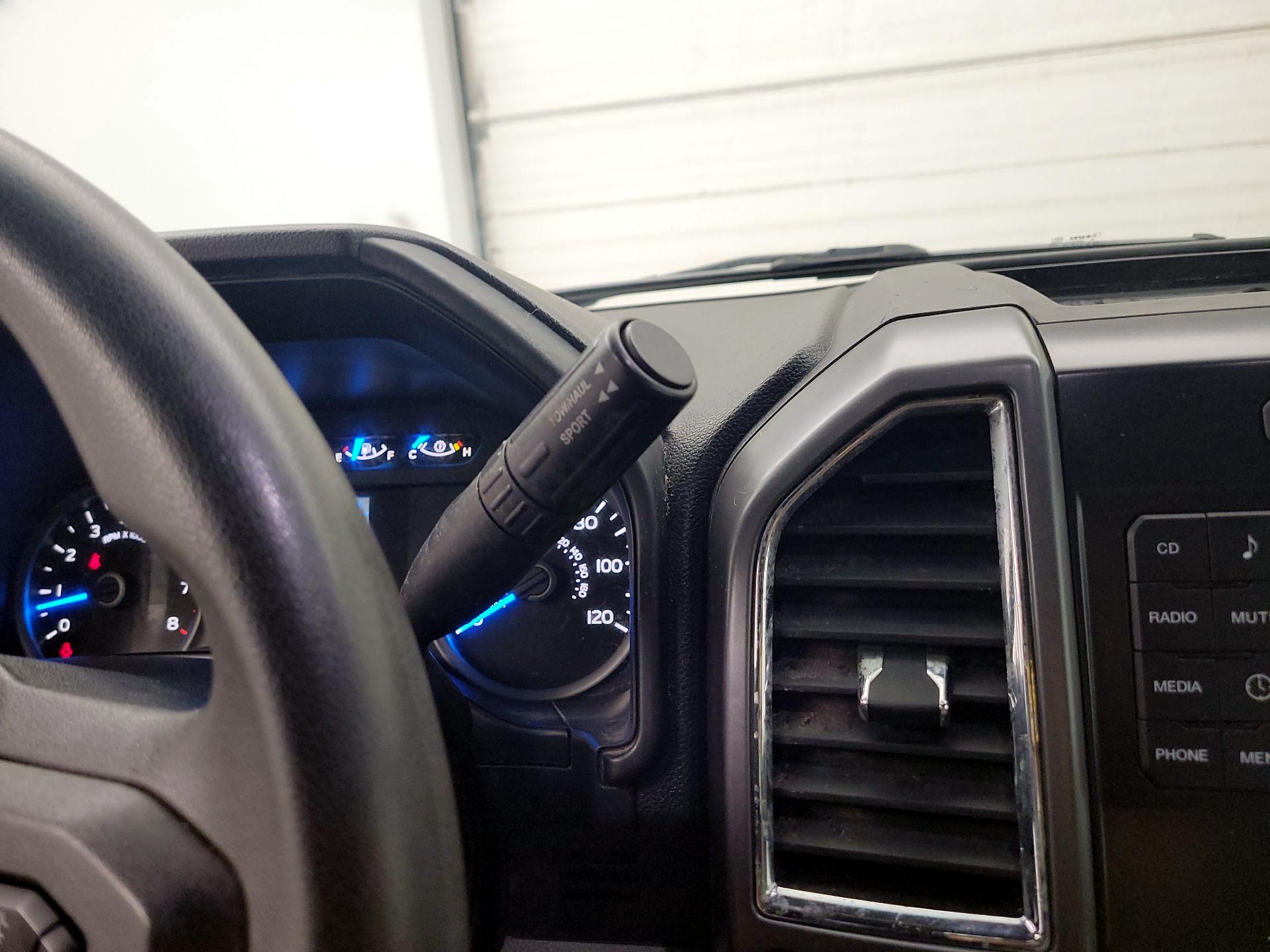 Thumbnail: 2015 Ford F-150 - 17