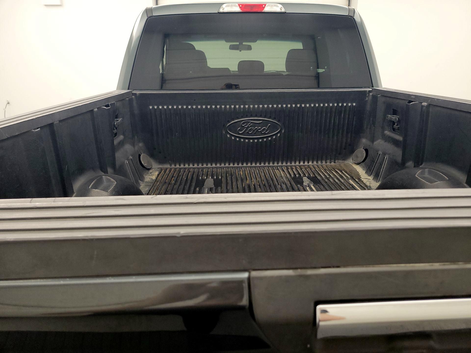Thumbnail: 2015 Ford F-150 - 20