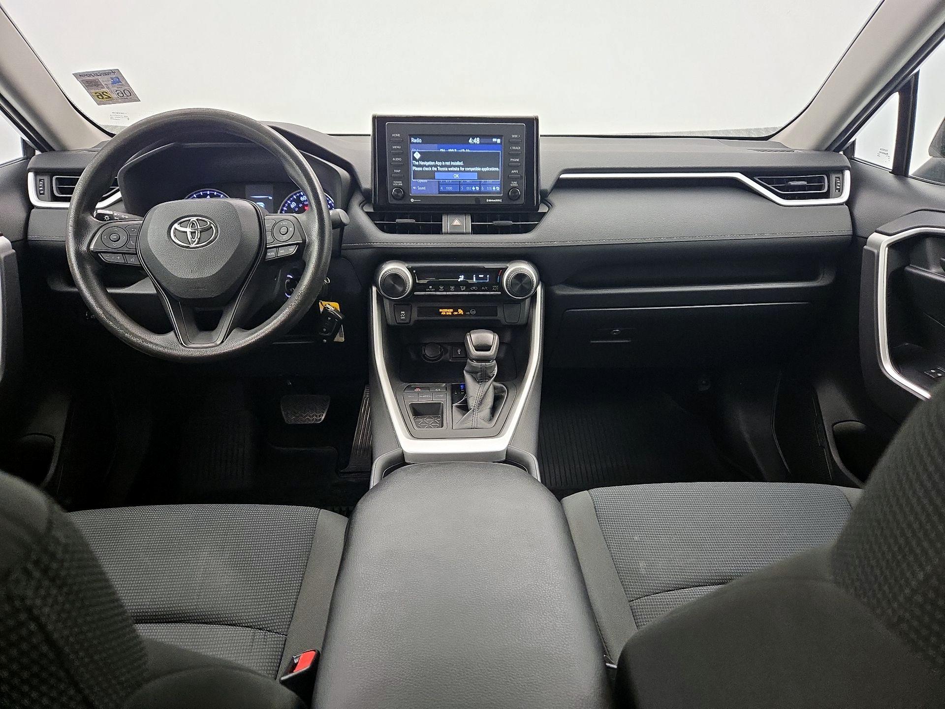 Thumbnail: 2022 Toyota RAV4 - 9