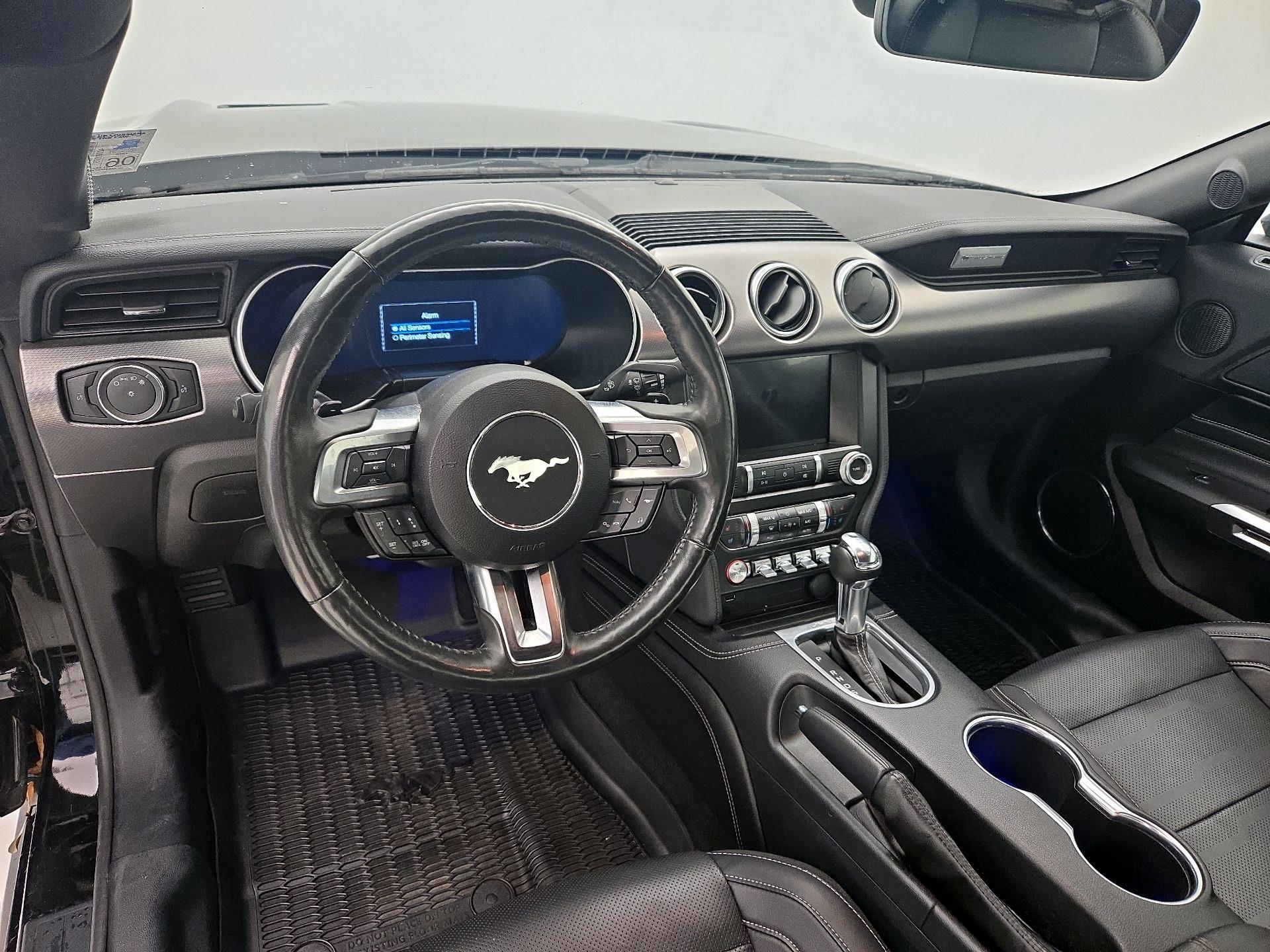 Thumbnail: 2022 Ford Mustang - 9