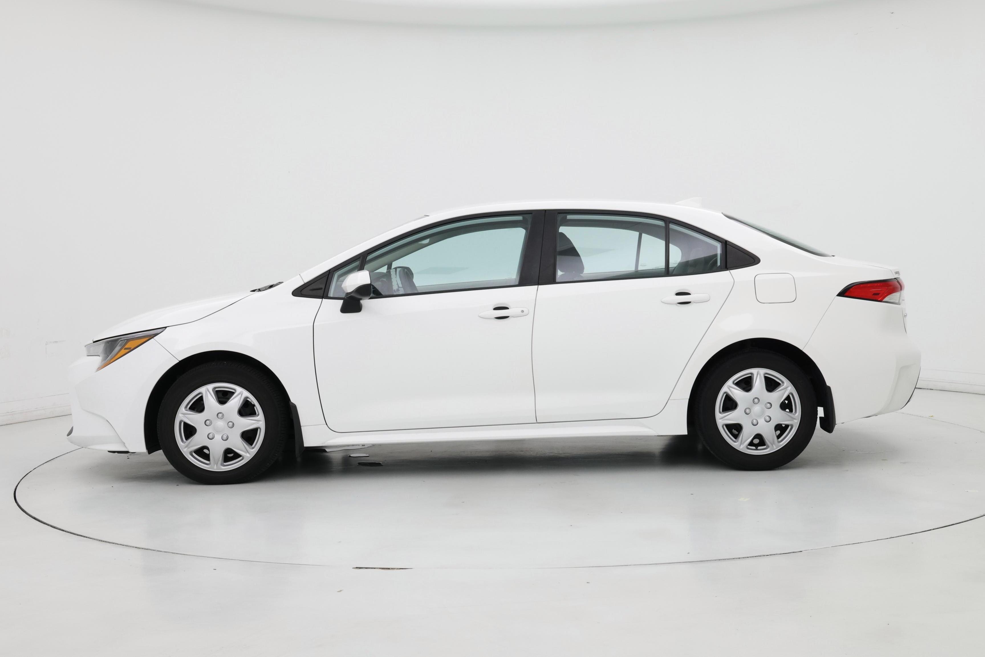 Thumbnail: 2022 Toyota Corolla - 3
