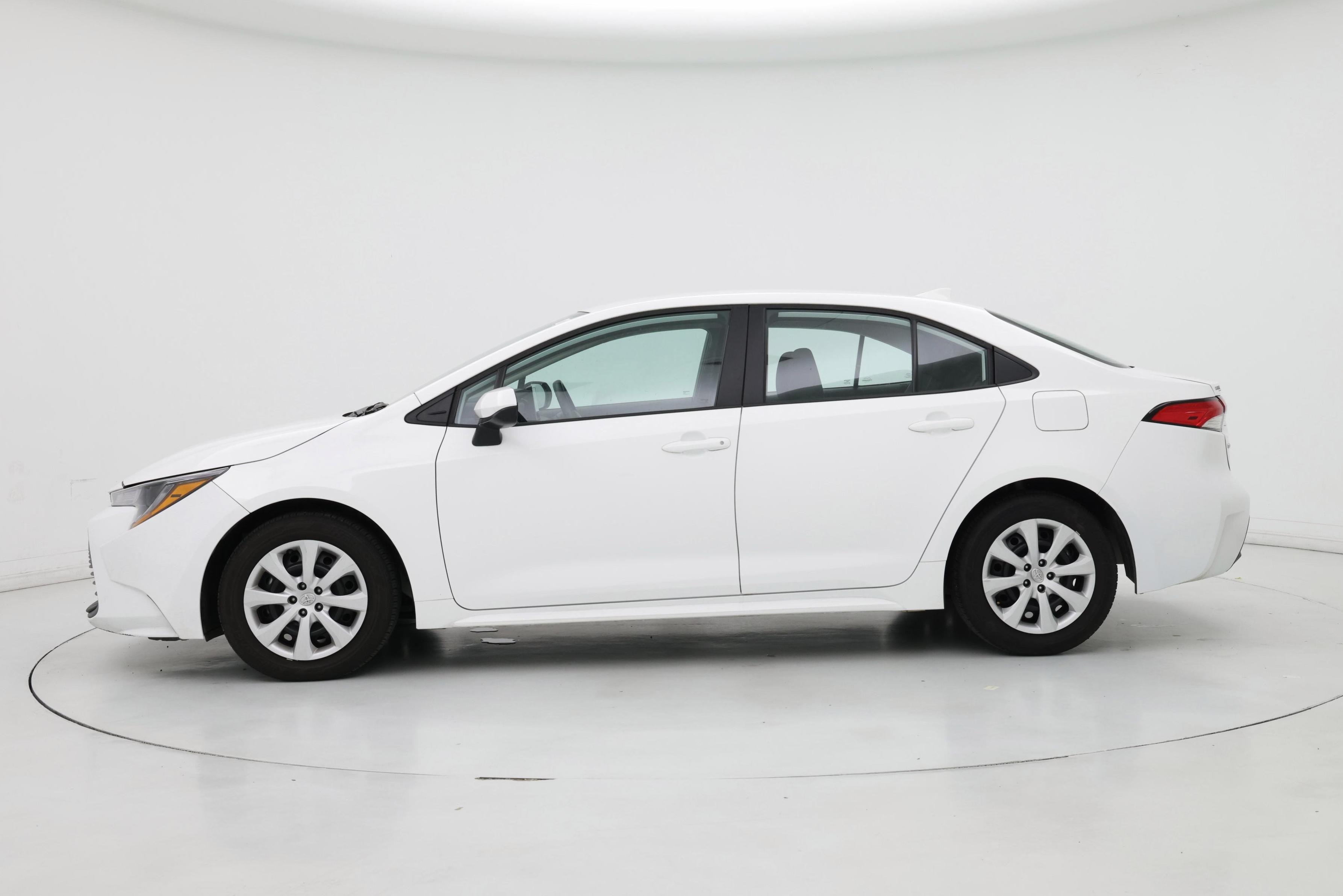 Thumbnail: 2024 Toyota Corolla - 3