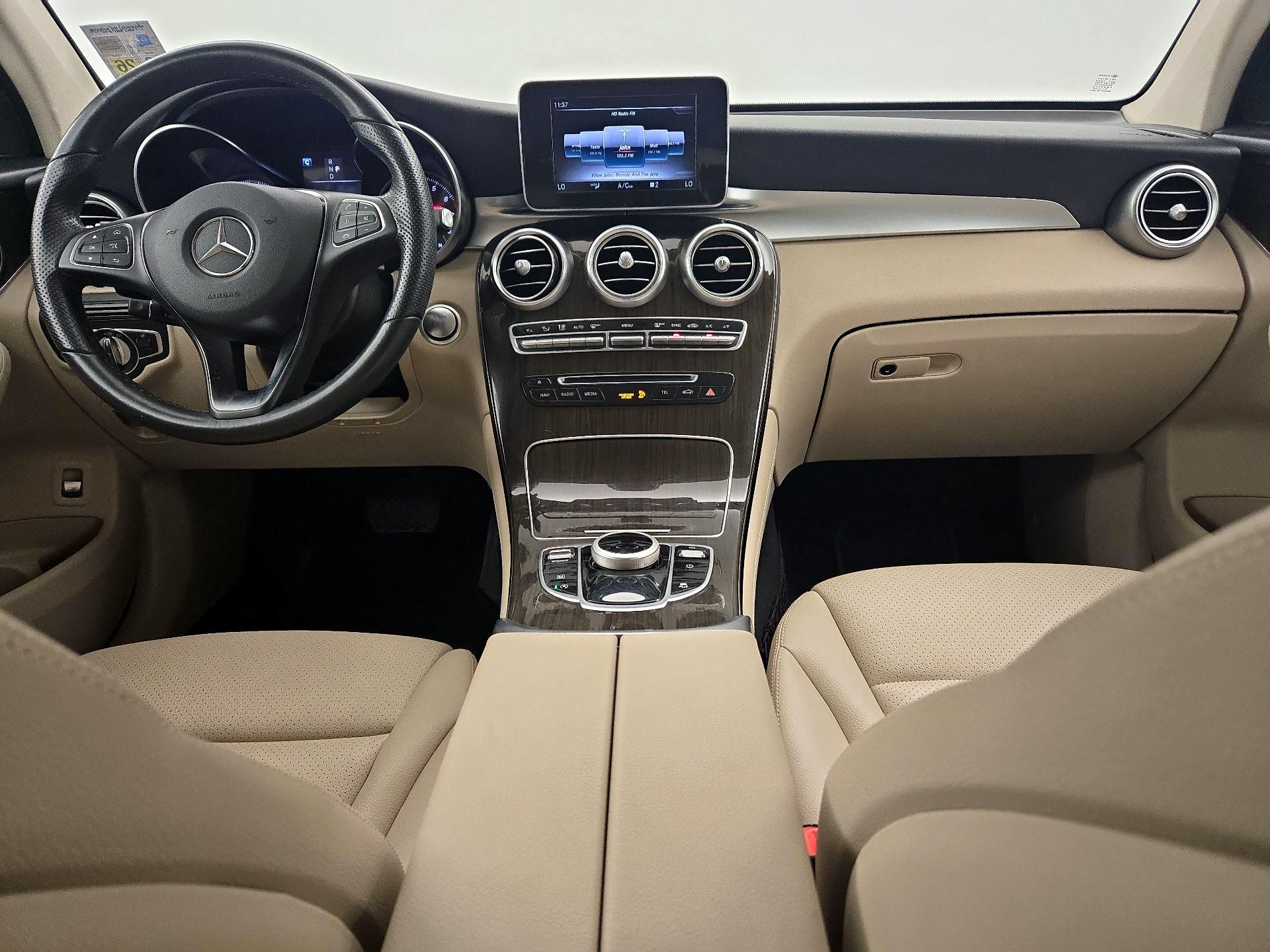 Thumbnail: 2019 Mercedes-Benz GLC - 9